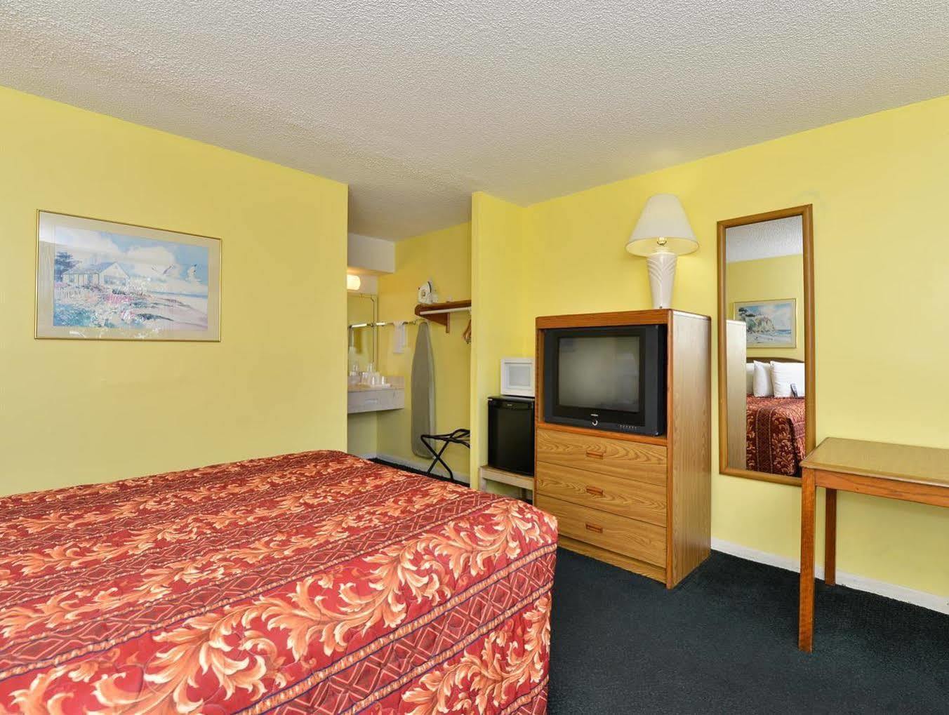 America's Value - Satellite Motel 2*