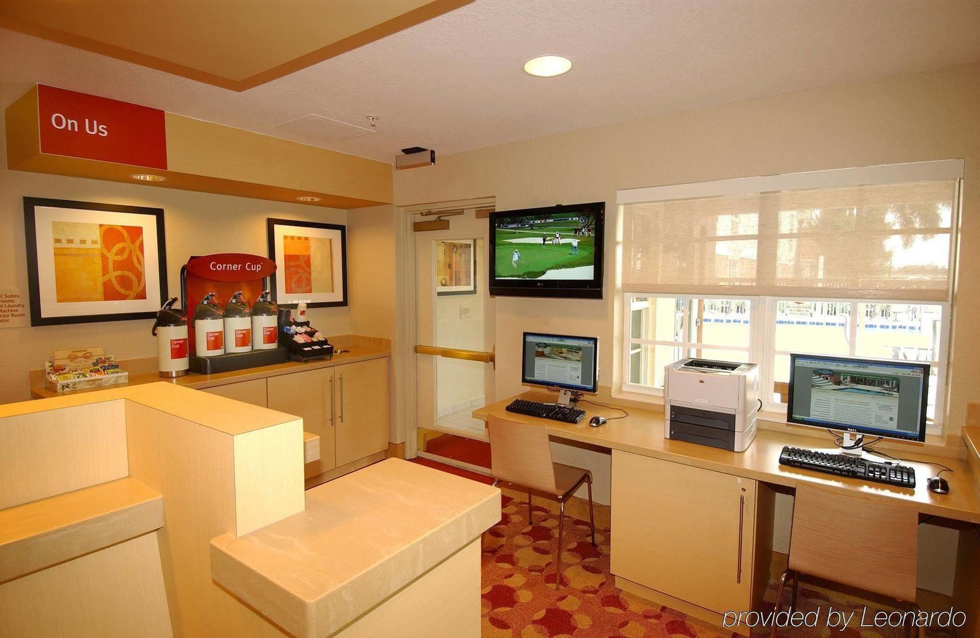 Towneplace Lauderdale West