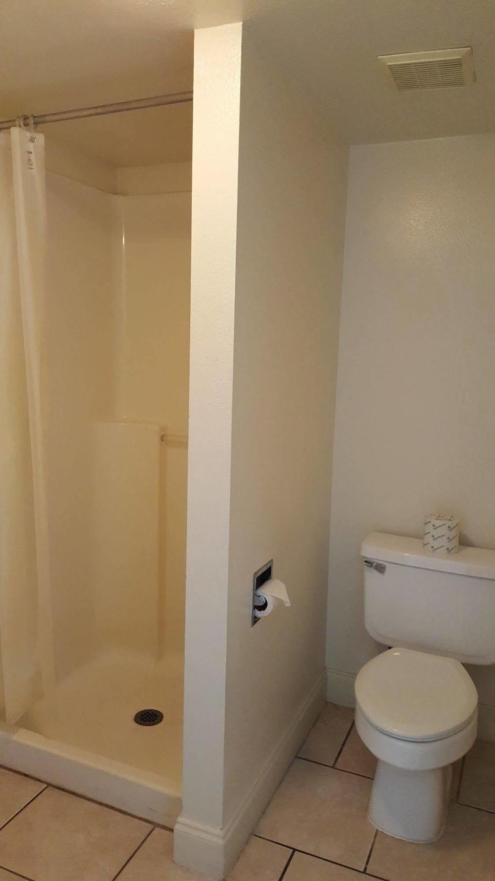 Paradise Lakes Resort, Clothing Optional - Adult Only Land O' Lakes