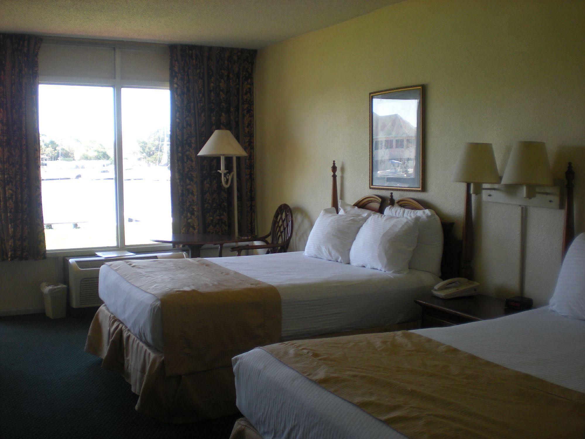 Magnuson & Marina Hotel New Port Richey