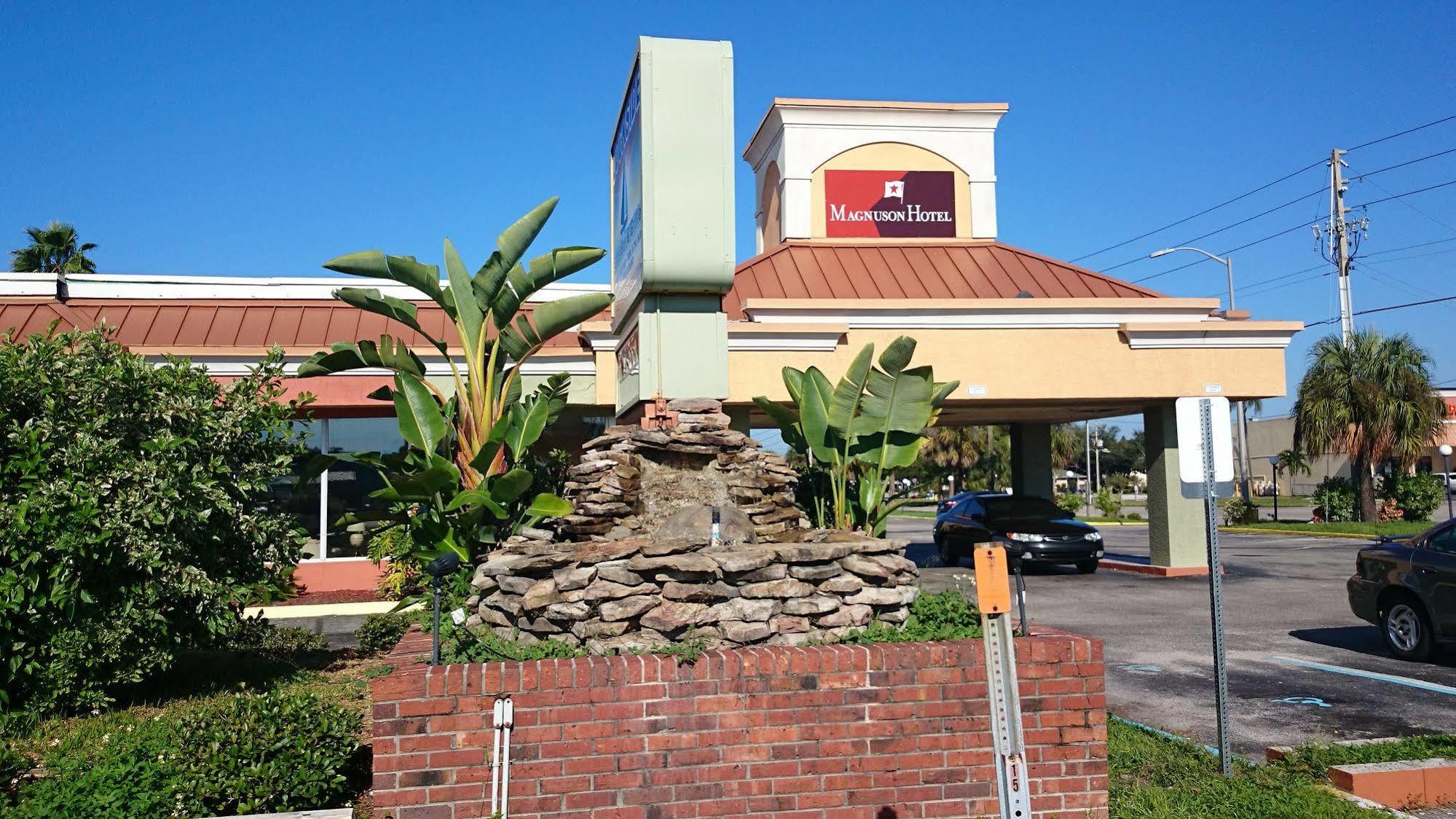 Magnuson & Marina 3* New Port Richey