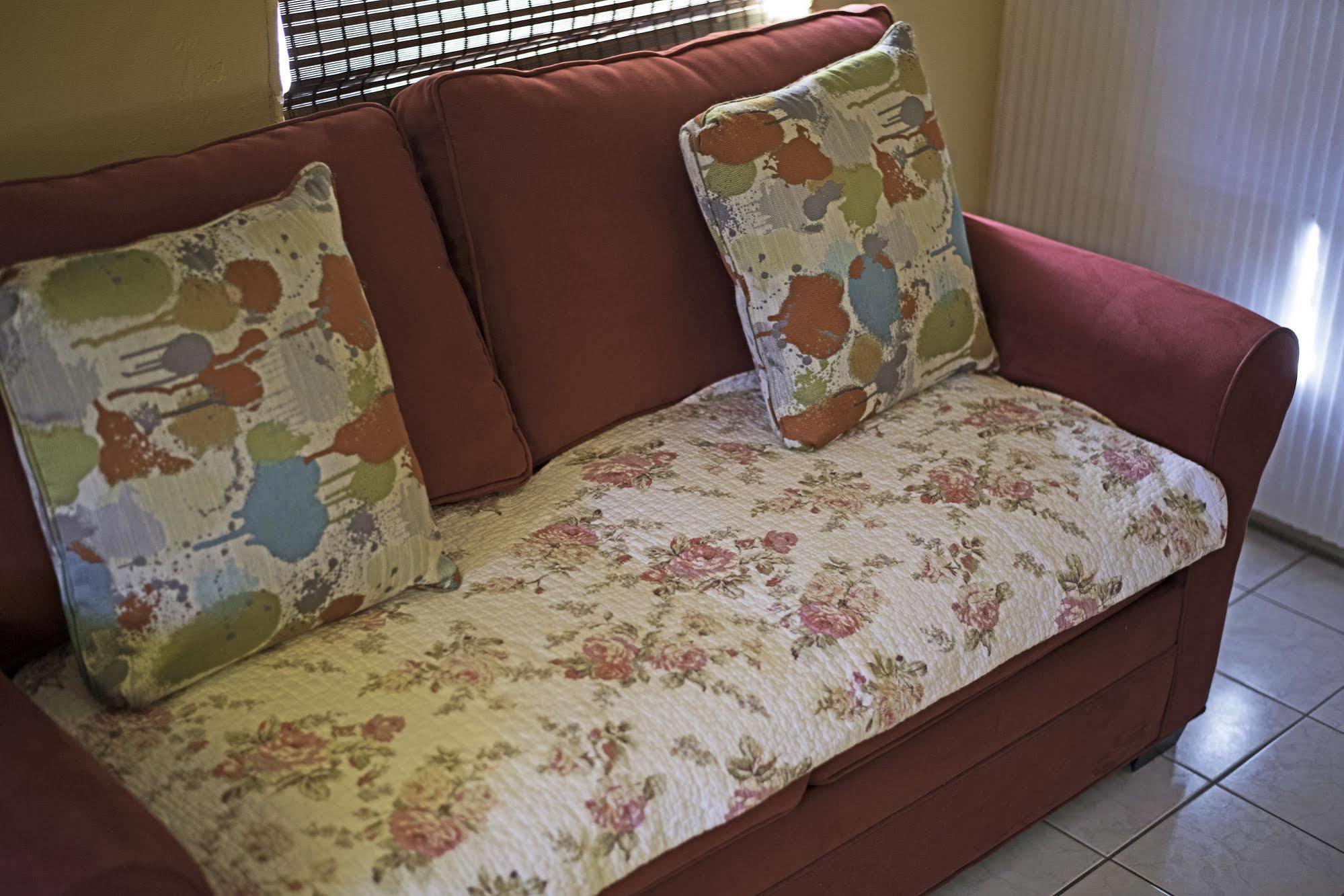Ebb Tide Hotel 3*