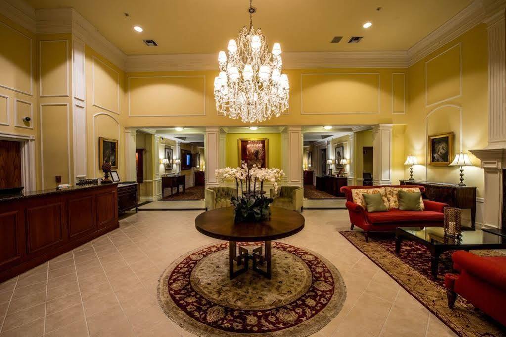 The Capri Hotel 4*