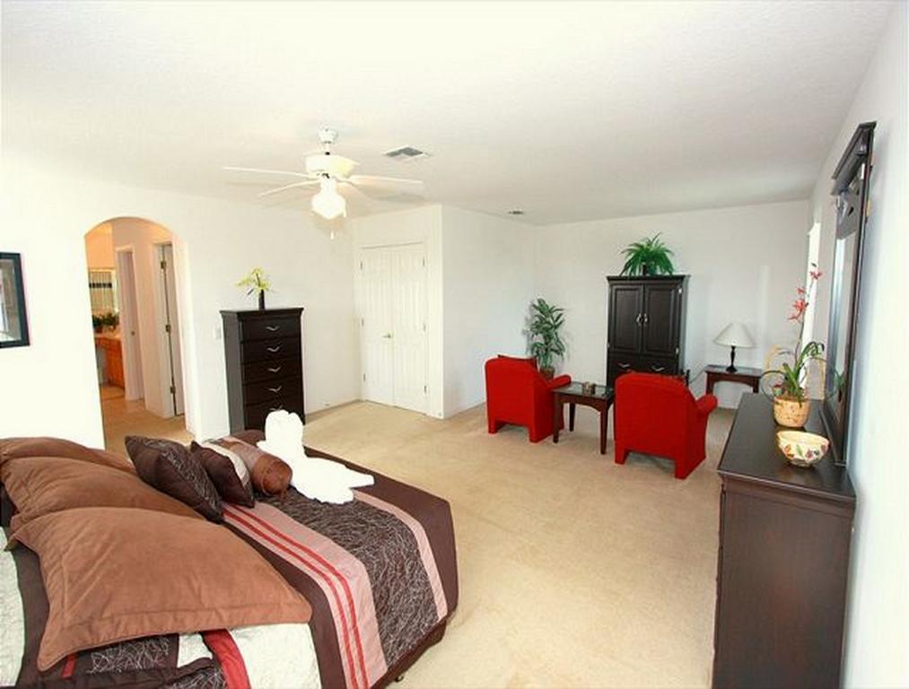 Regal Palms * Four Corners