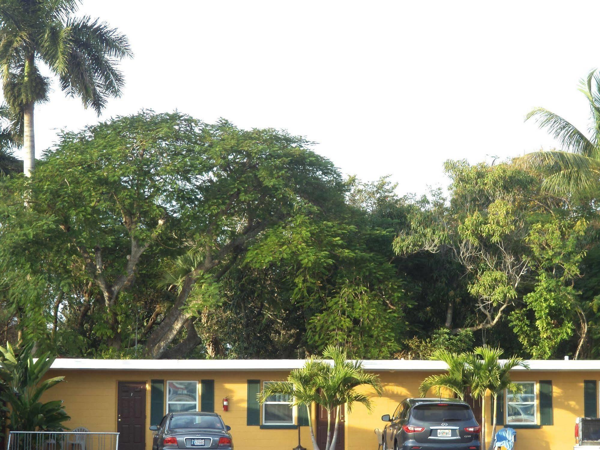 Glades - Motel Naples