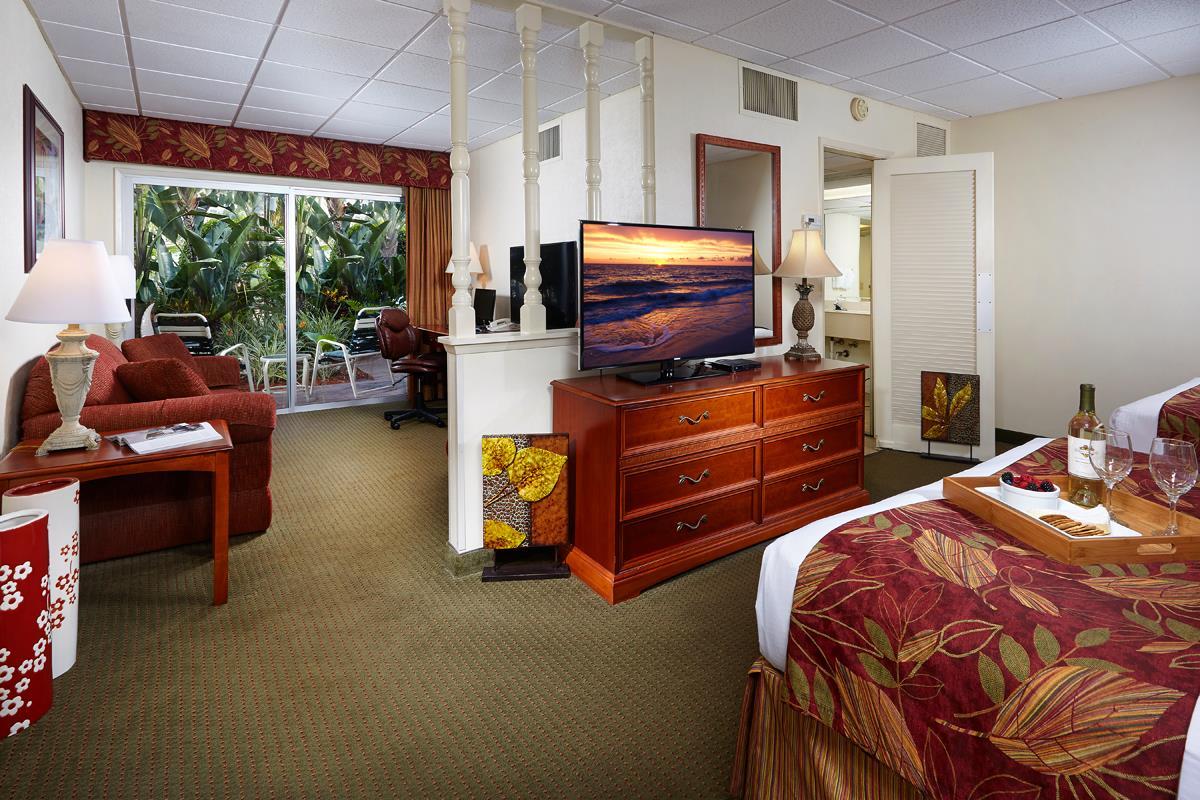 Western & Hotel 3*