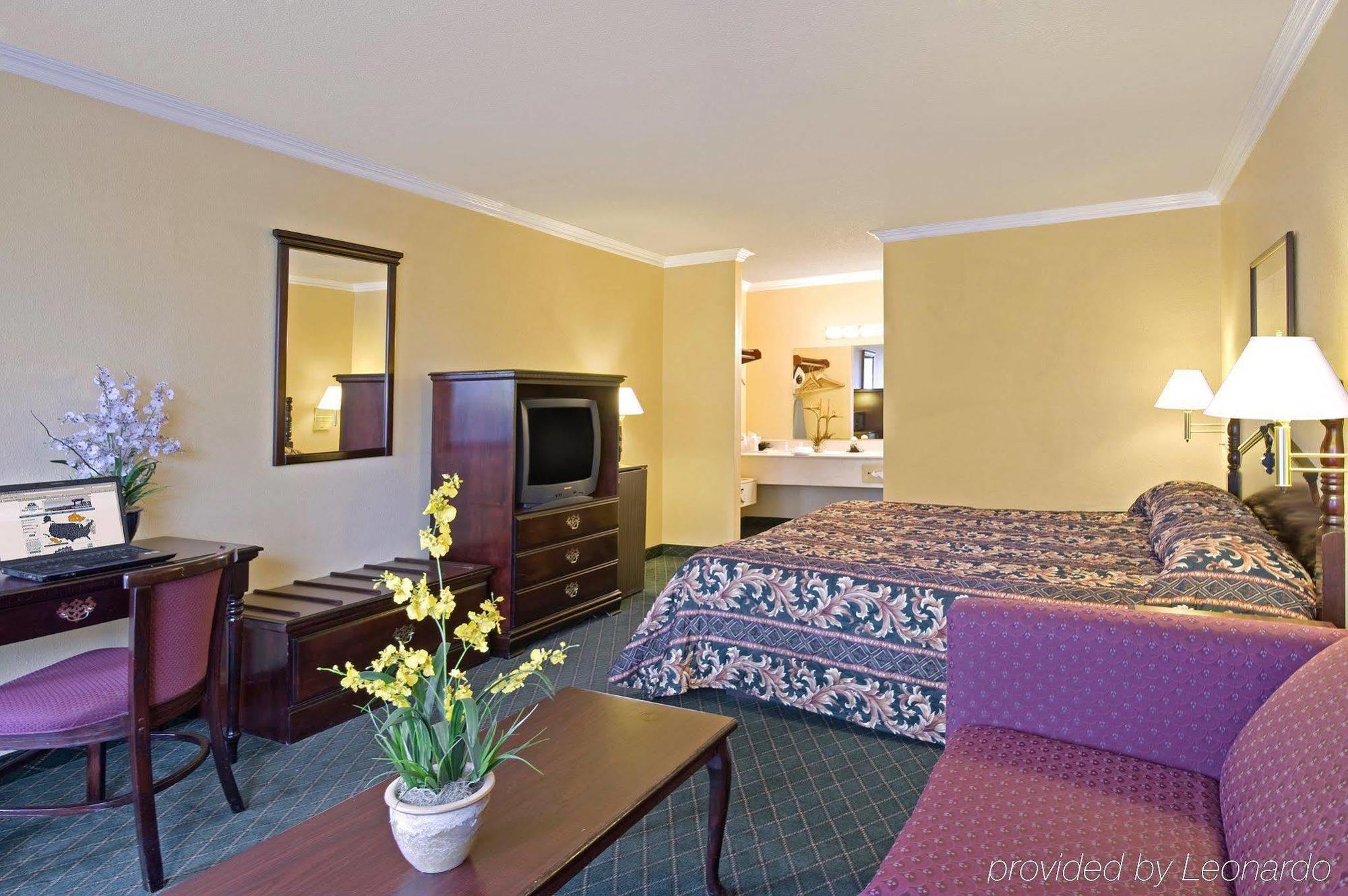 Americas Value & Motel