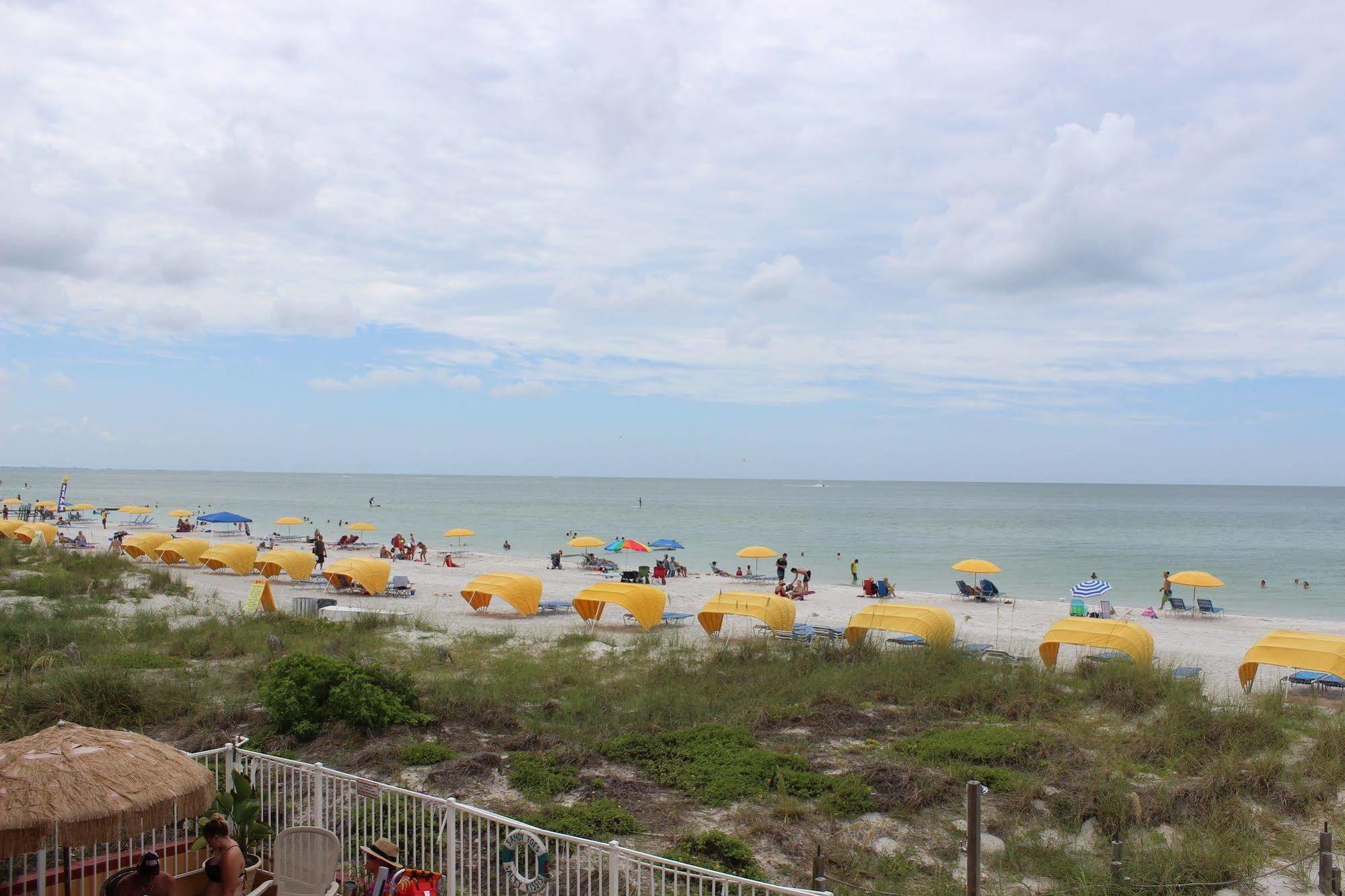 Beach Suites 3*