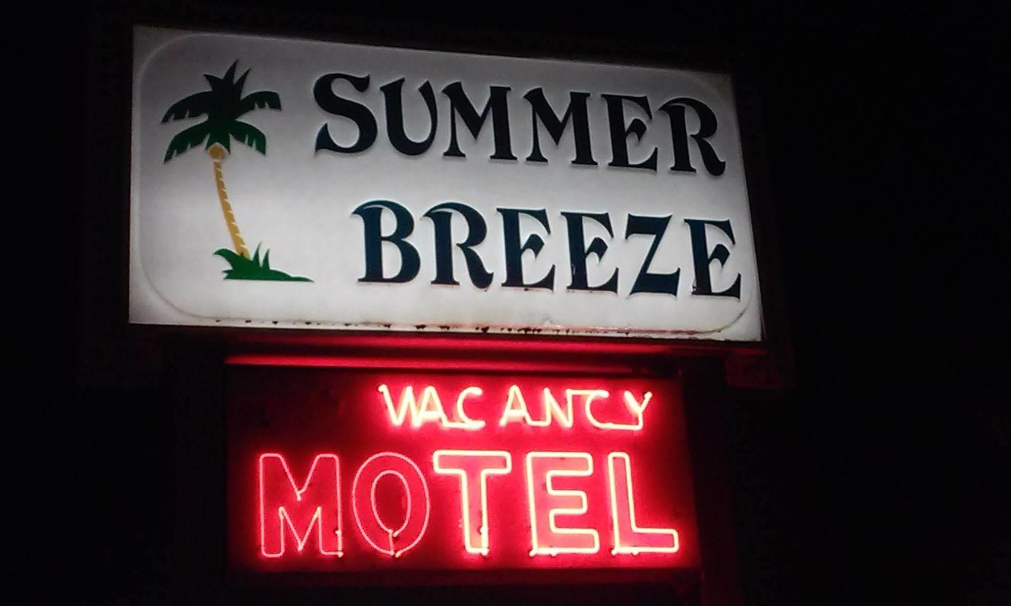 Motel Summer Breeze