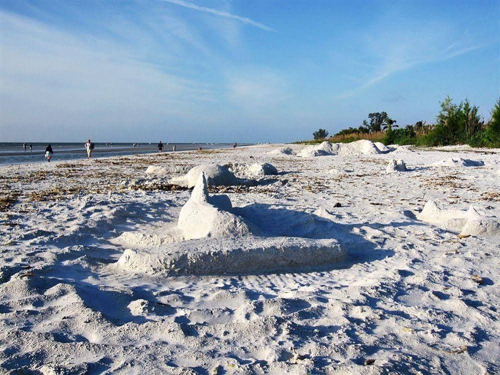 Sandalfoot Beachfront