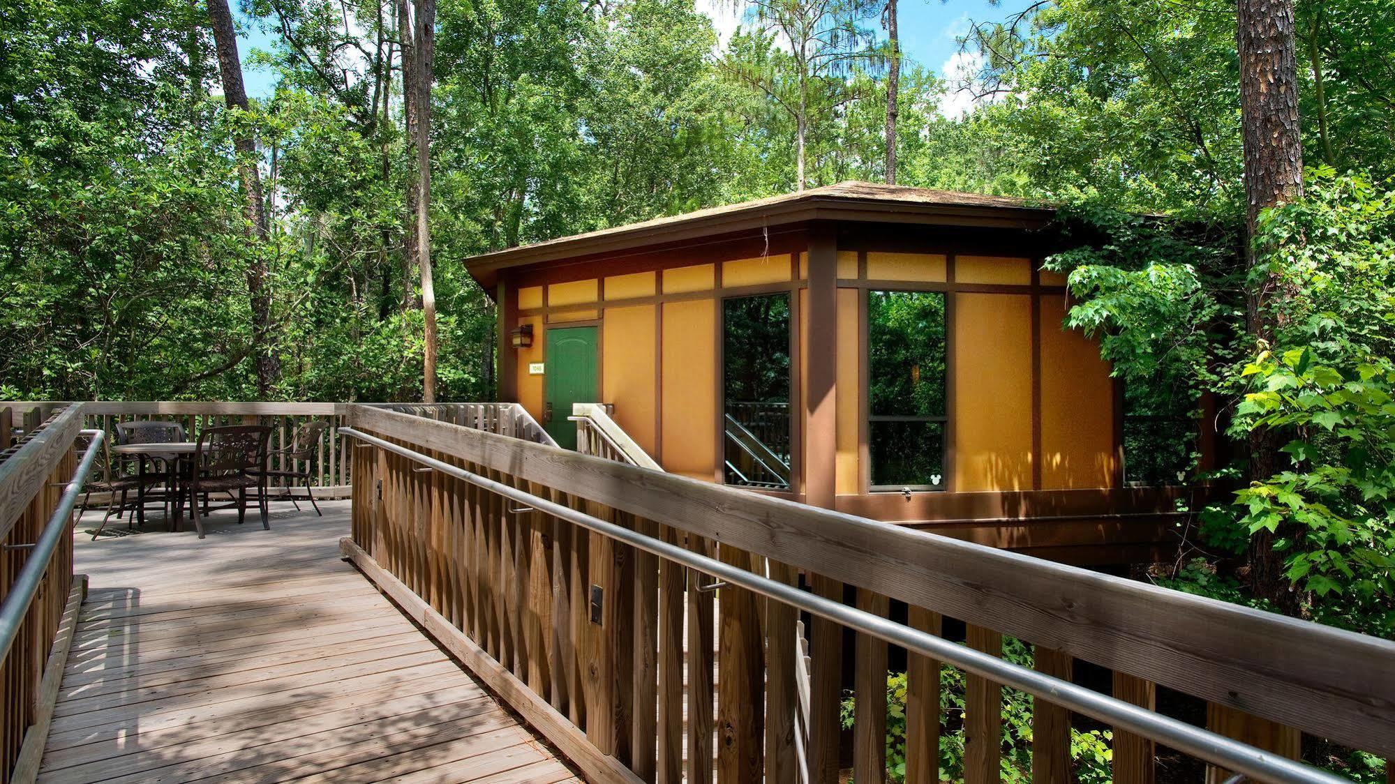 Disney's Saratoga Springs & 4*