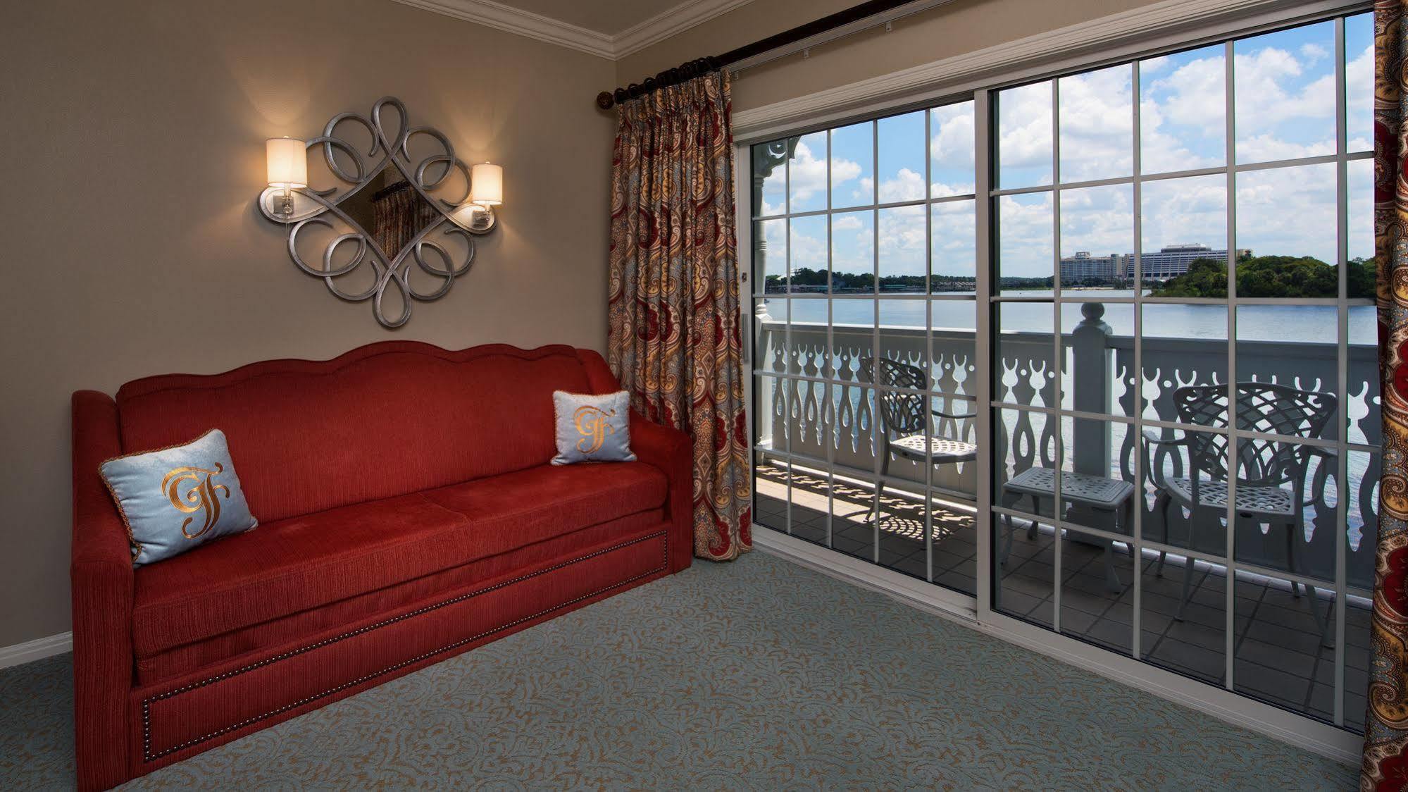 Resort Disney's Grand Floridian And 4*