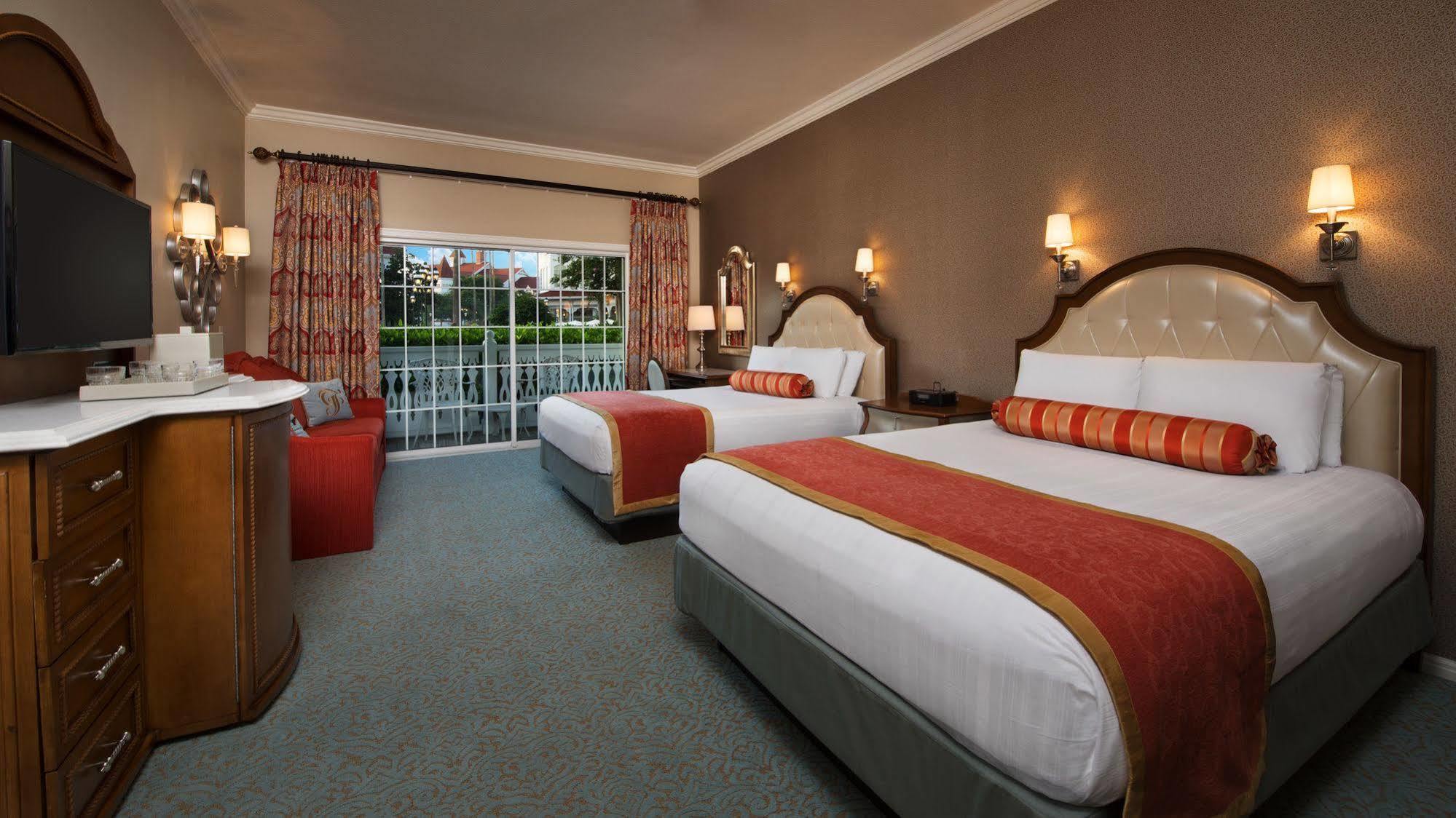 Disney's Grand Floridian And 4* Lake Buena Vista