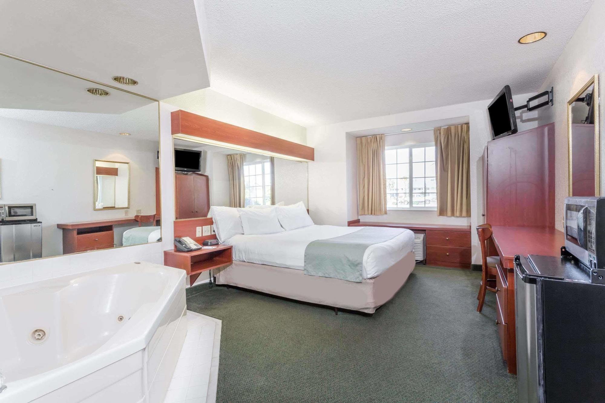 Microtel &