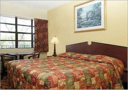 Econo And Lauderdale Hotel Fort Lauderdale
