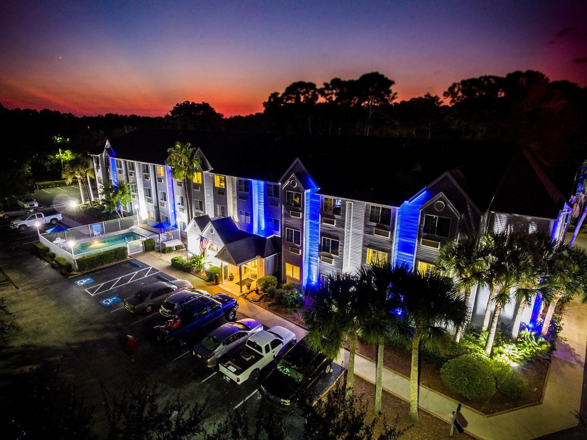 Microtel & By Wyndham I-95 Palm Coast