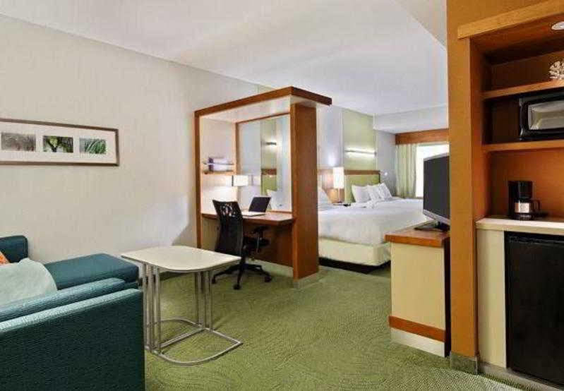 Hotel Springhill By Marriott Pensacola