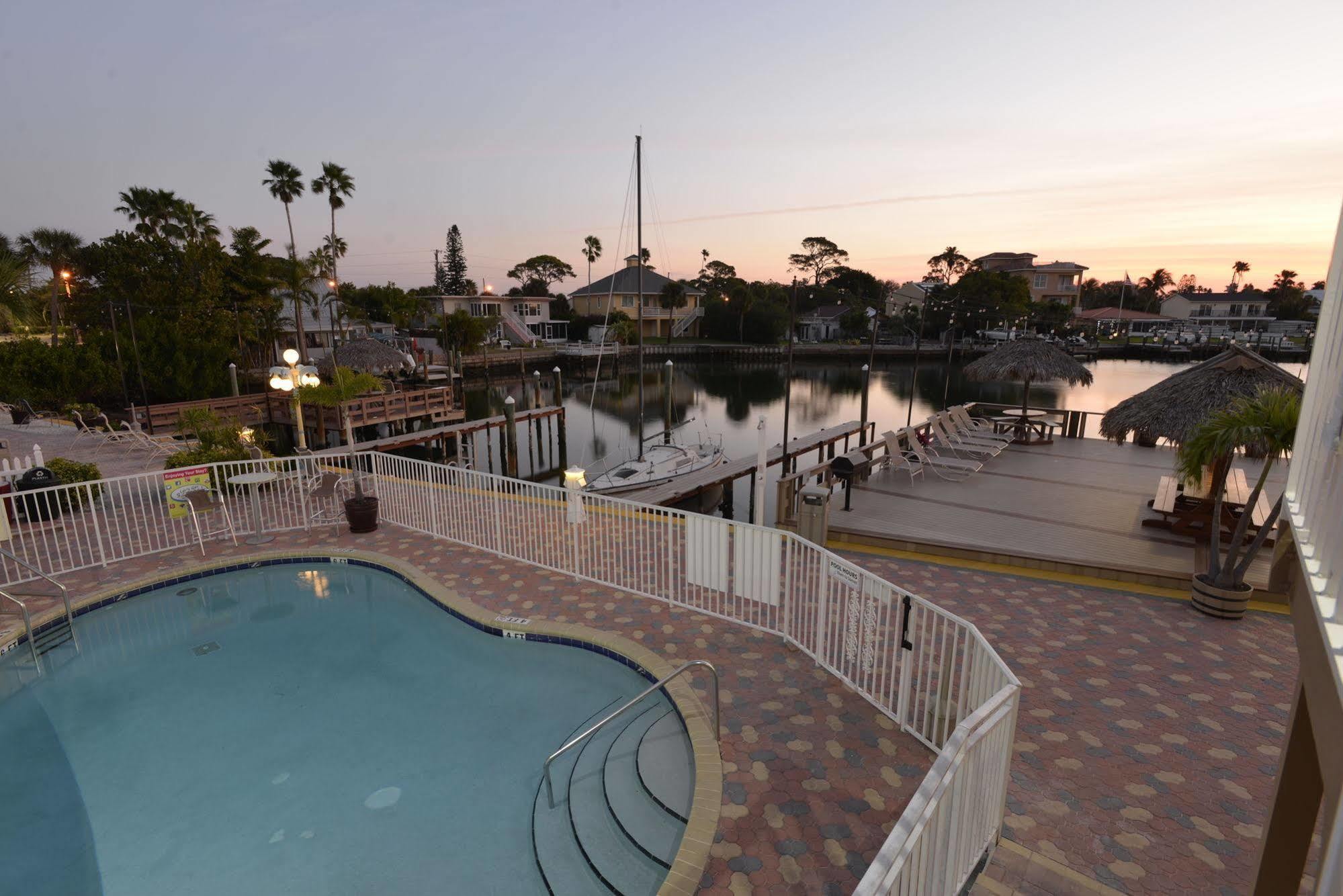 Hotel Bay Palms Waterfront - And Marina St. Pete Beach