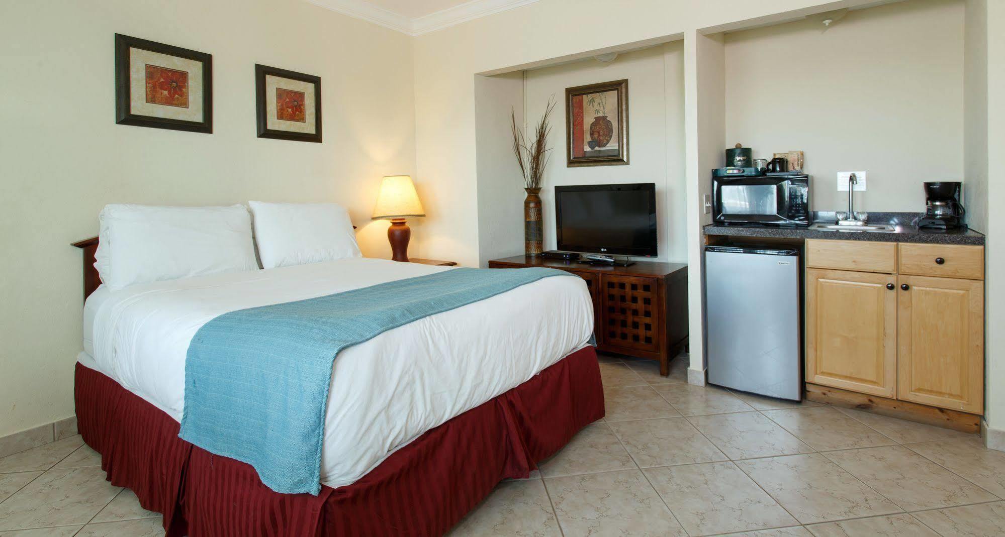 The Sea Lord & (adults Only) Hotel 3*