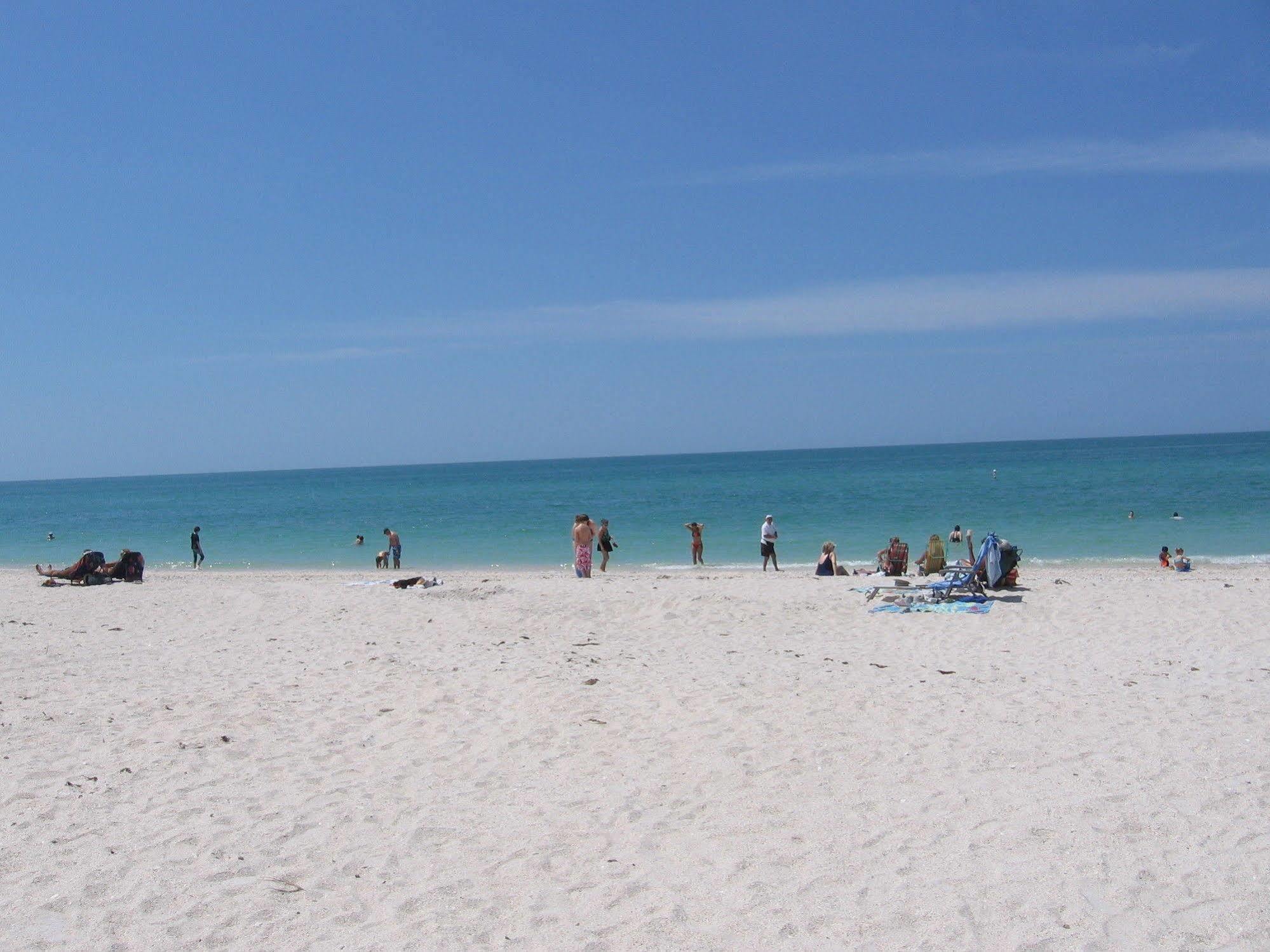 Aparthotel A Retreat On Casey Key Nokomis