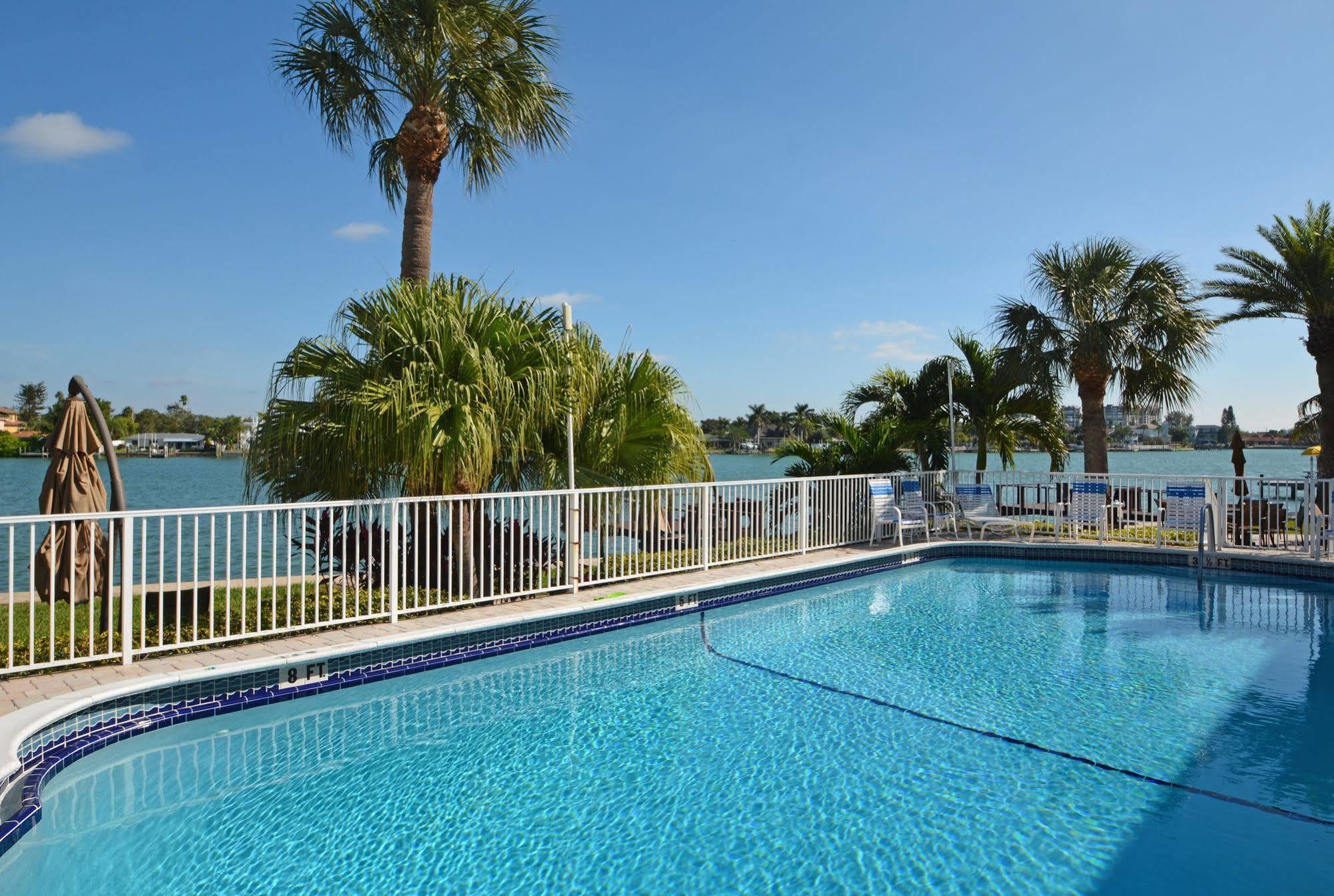 Westwinds Waterfront 3* St. Pete Beach