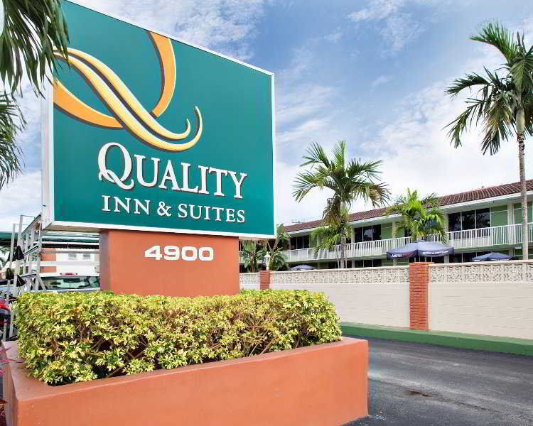 Quality & Airport-cruise Port Hotel 3*