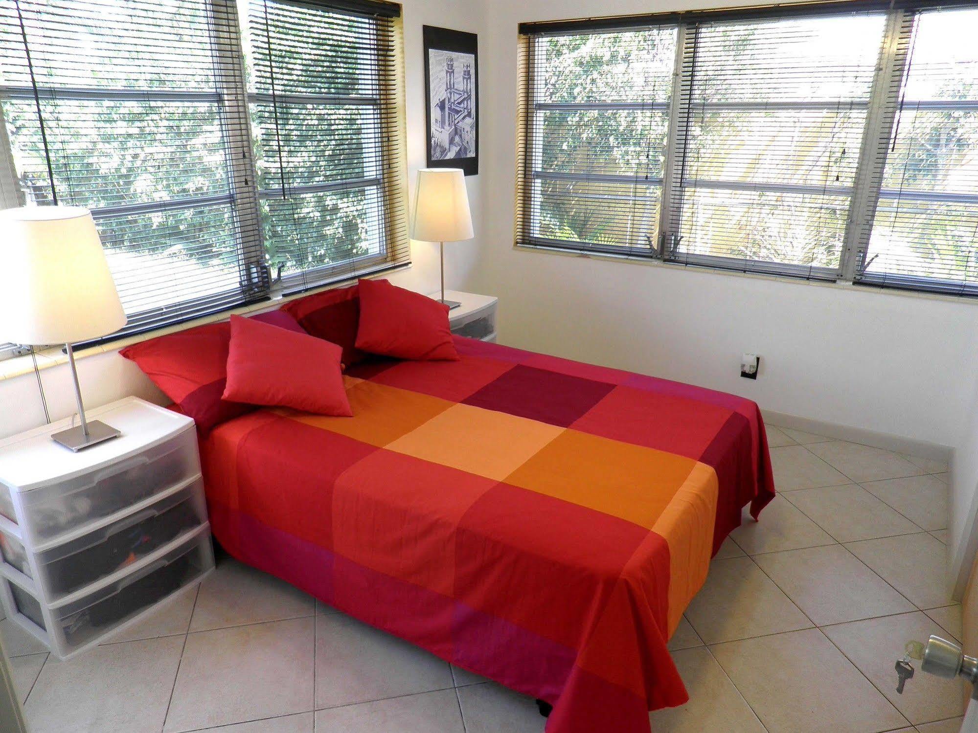 Blue Ocean Hostel *