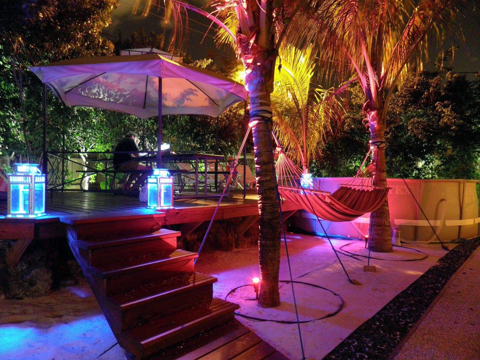 Blue Ocean Hostel Fort Lauderdale