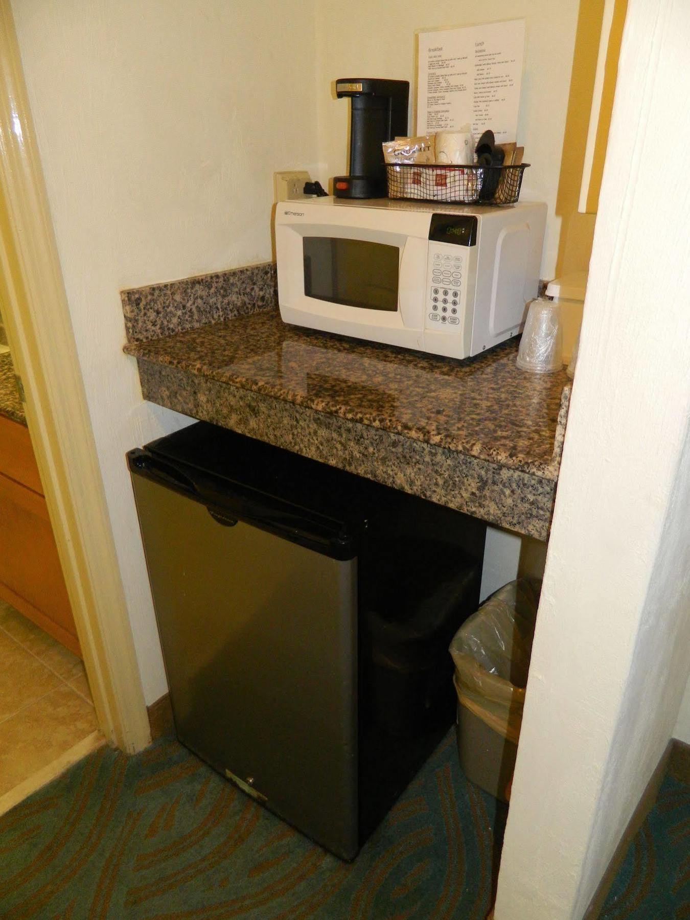 Hotel Tropical Winds 3*