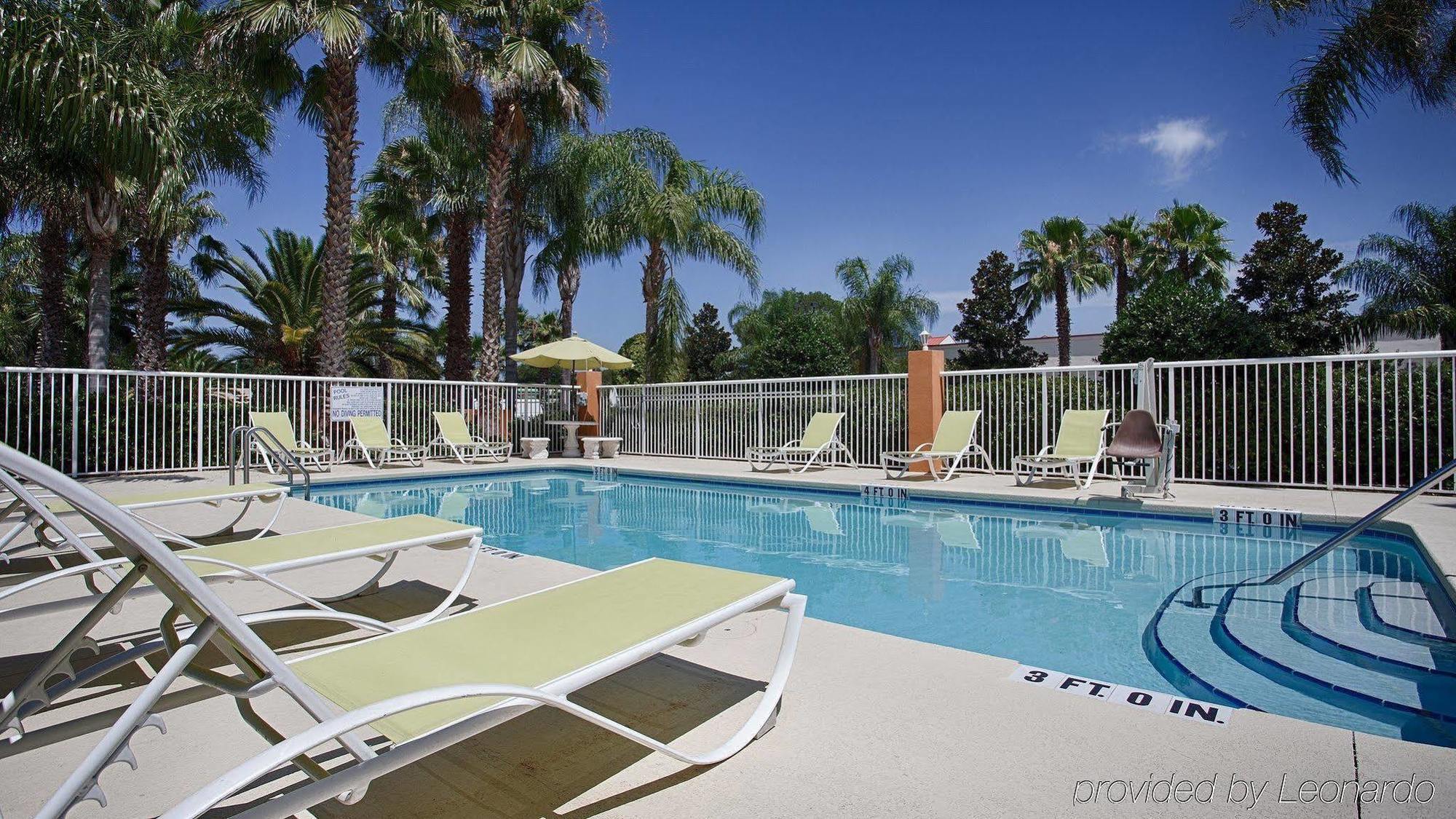 Western Edgewater Hotel