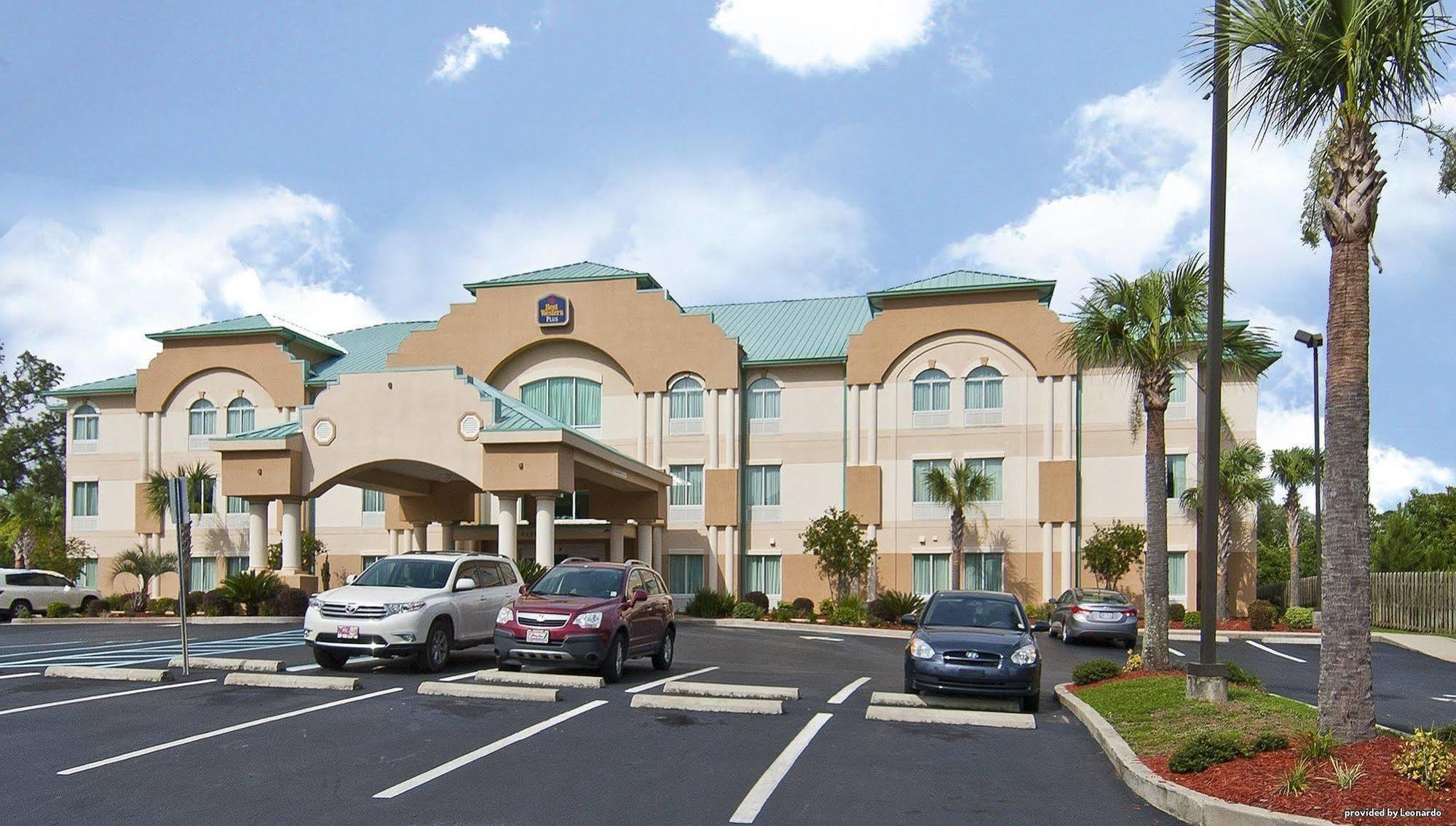 Western Blue Angel Hotel 3*
