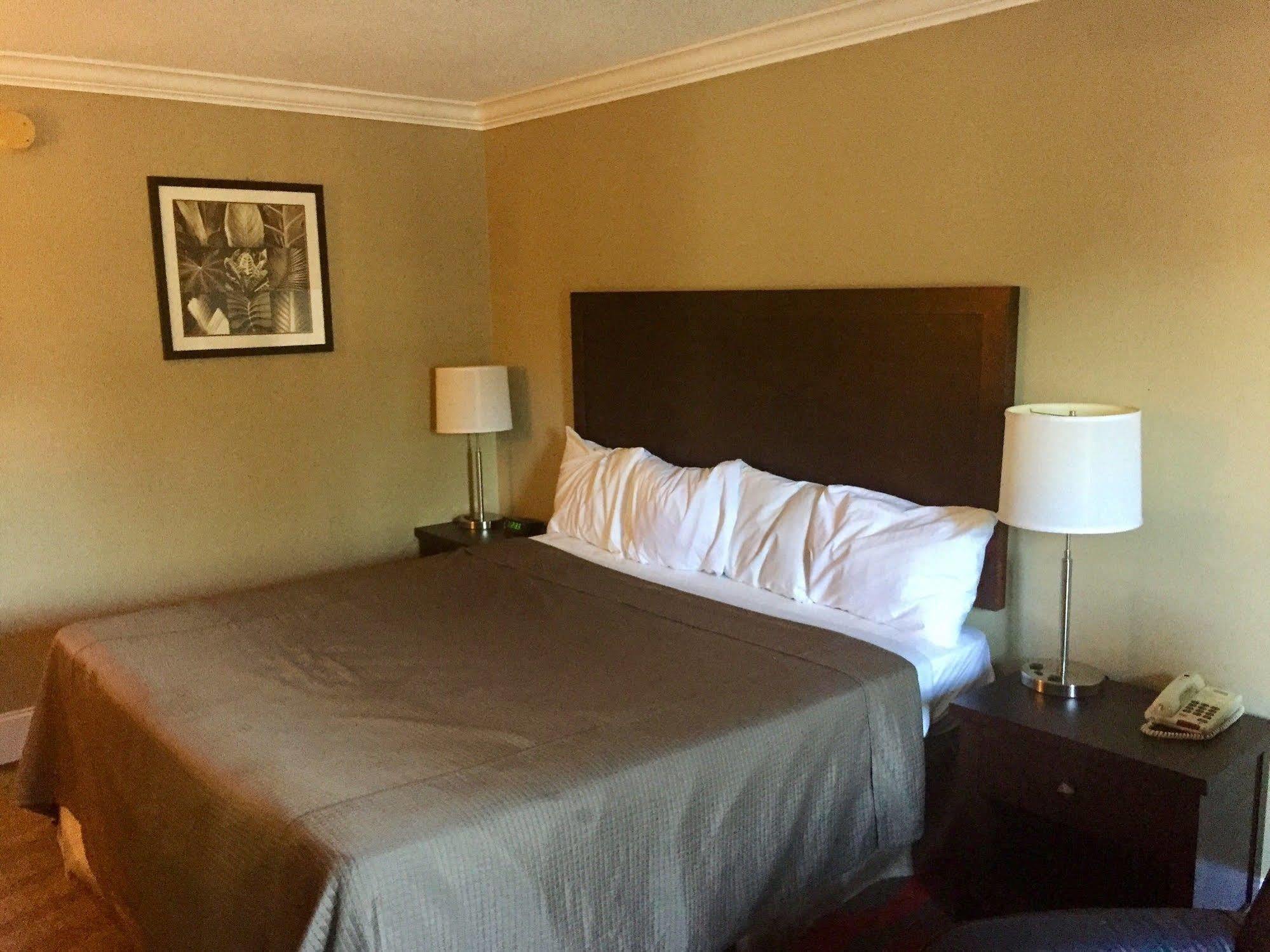 Sleep & - Destin