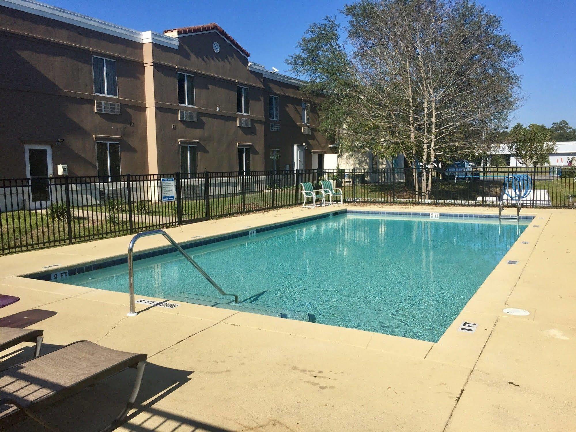 Hotel Sleep & - Destin