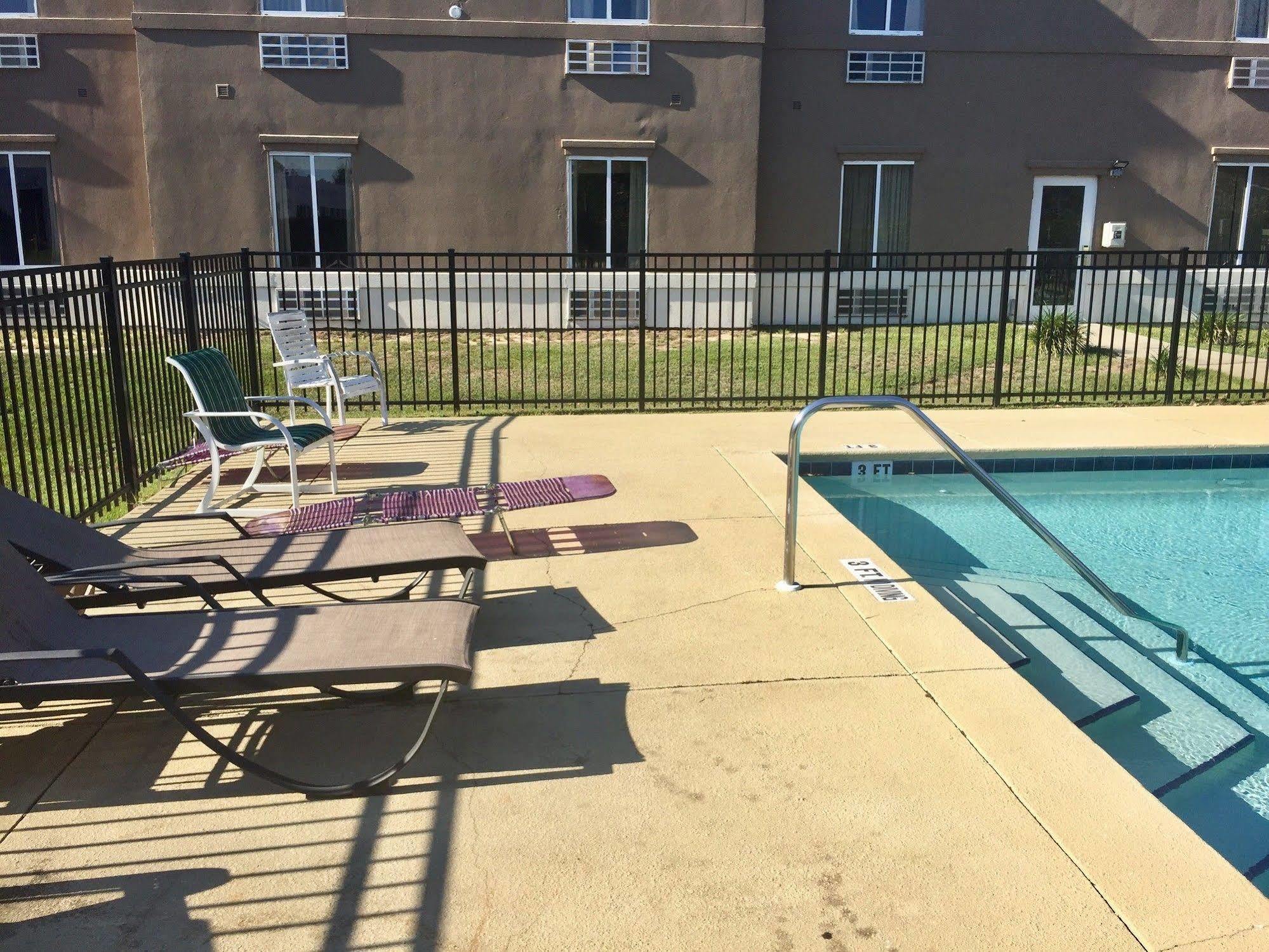Sleep & - Destin Niceville