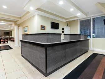 Travelodge By Wyndham Hotel Lakeland
