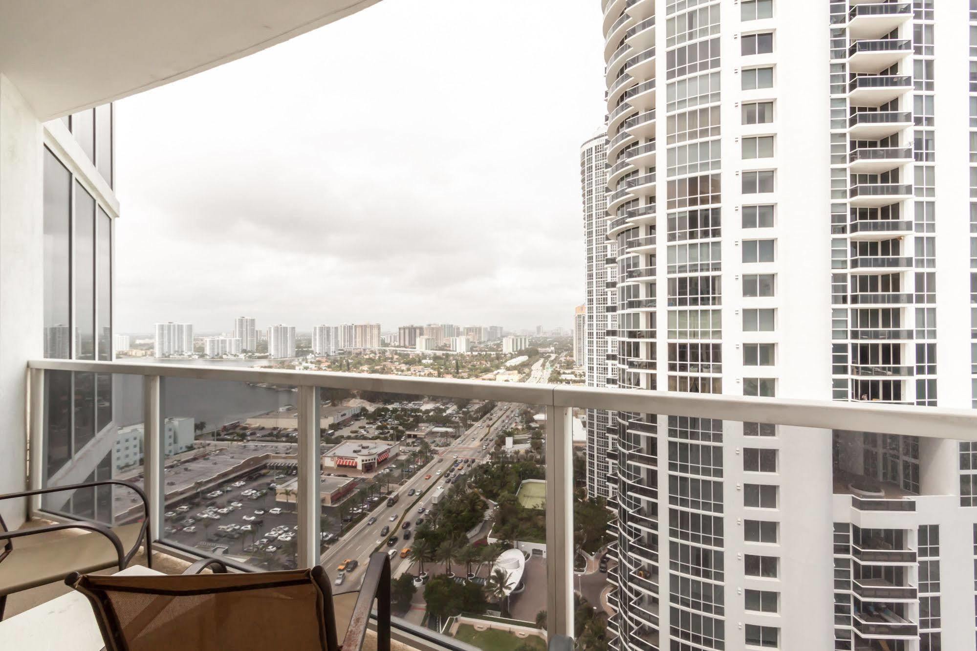 Hotel Private Ocean At Trump Sunny Isles Sunny Isles Beach