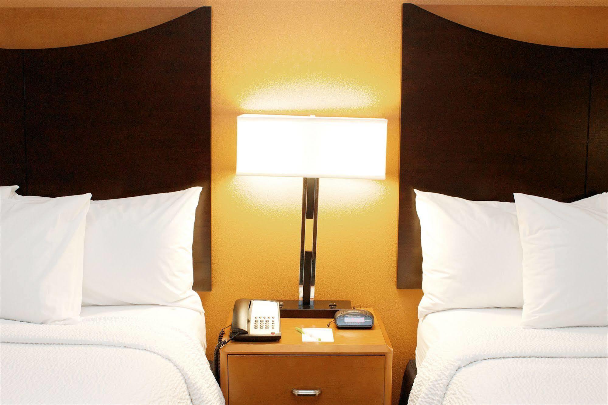 Fairfield And St Petersburg Clearwater Hotel 3*