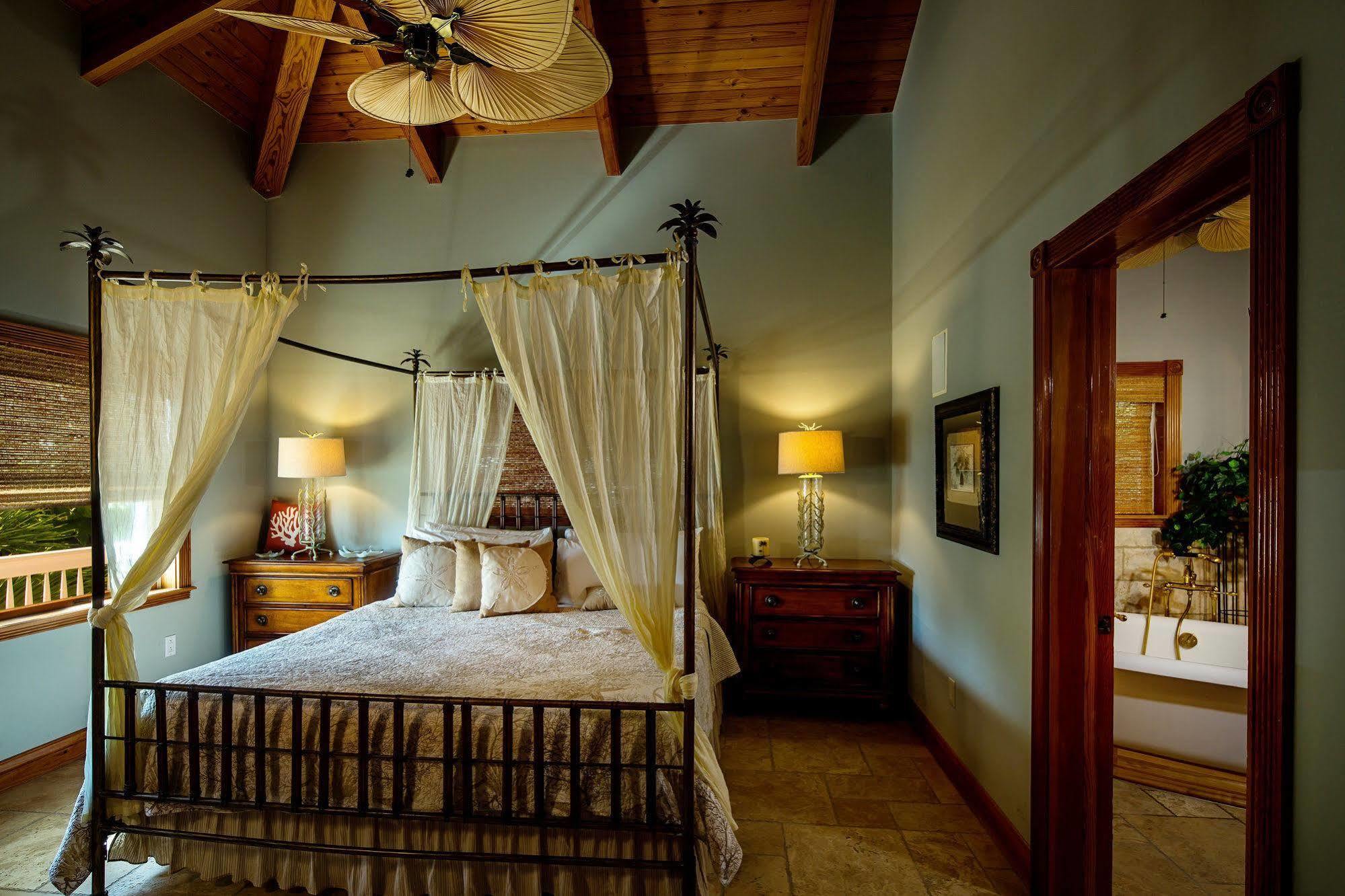 The Caribbean Islamorada