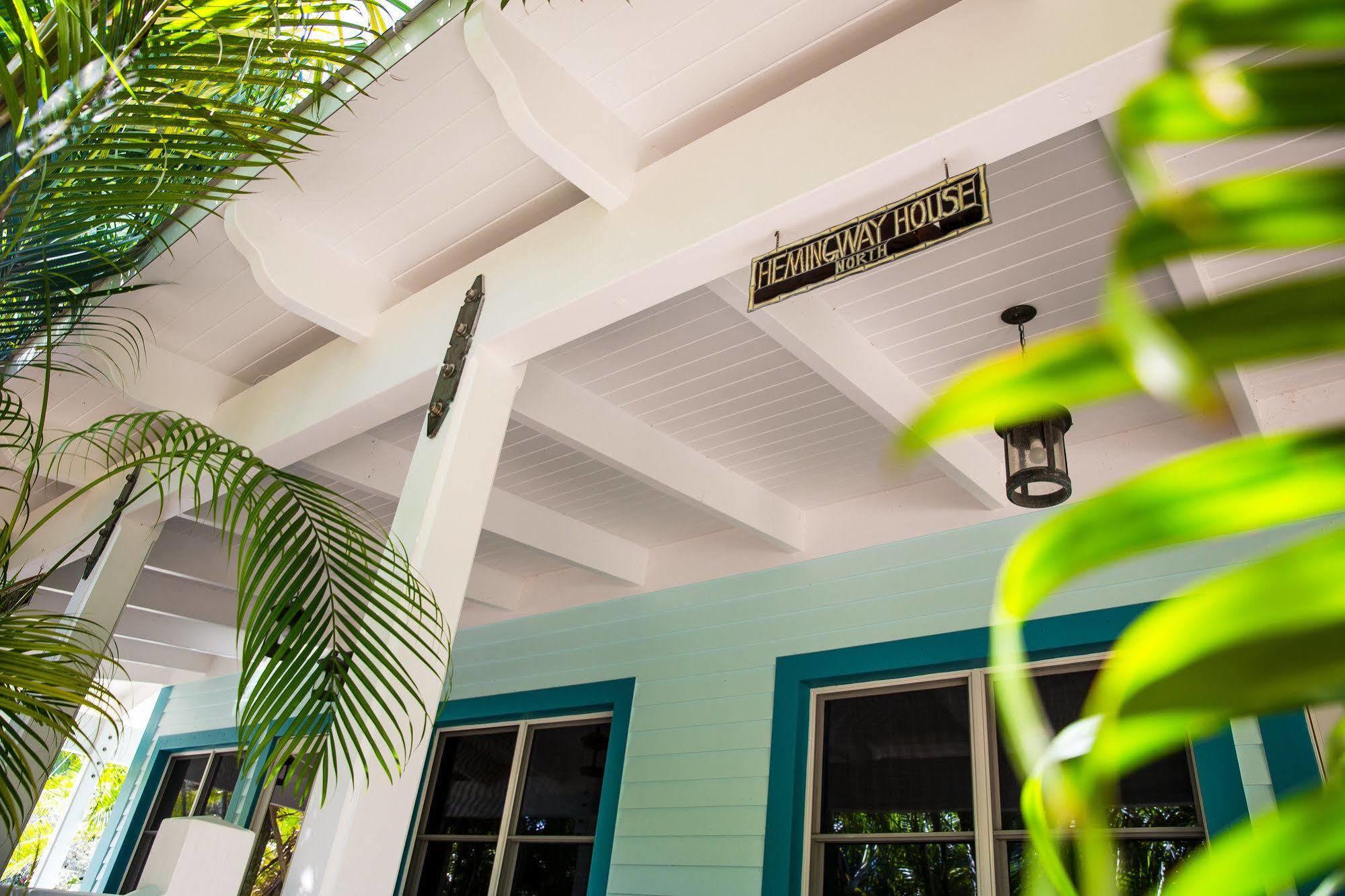 The Caribbean Hotel 3*