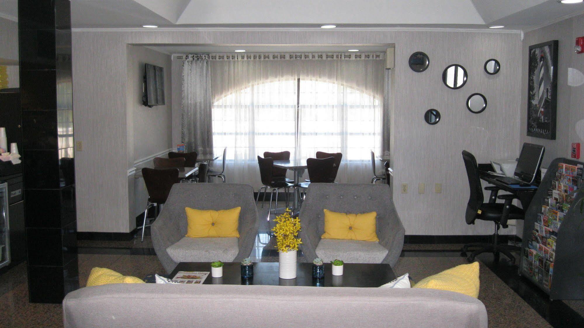 Western Historical Hotel 3*