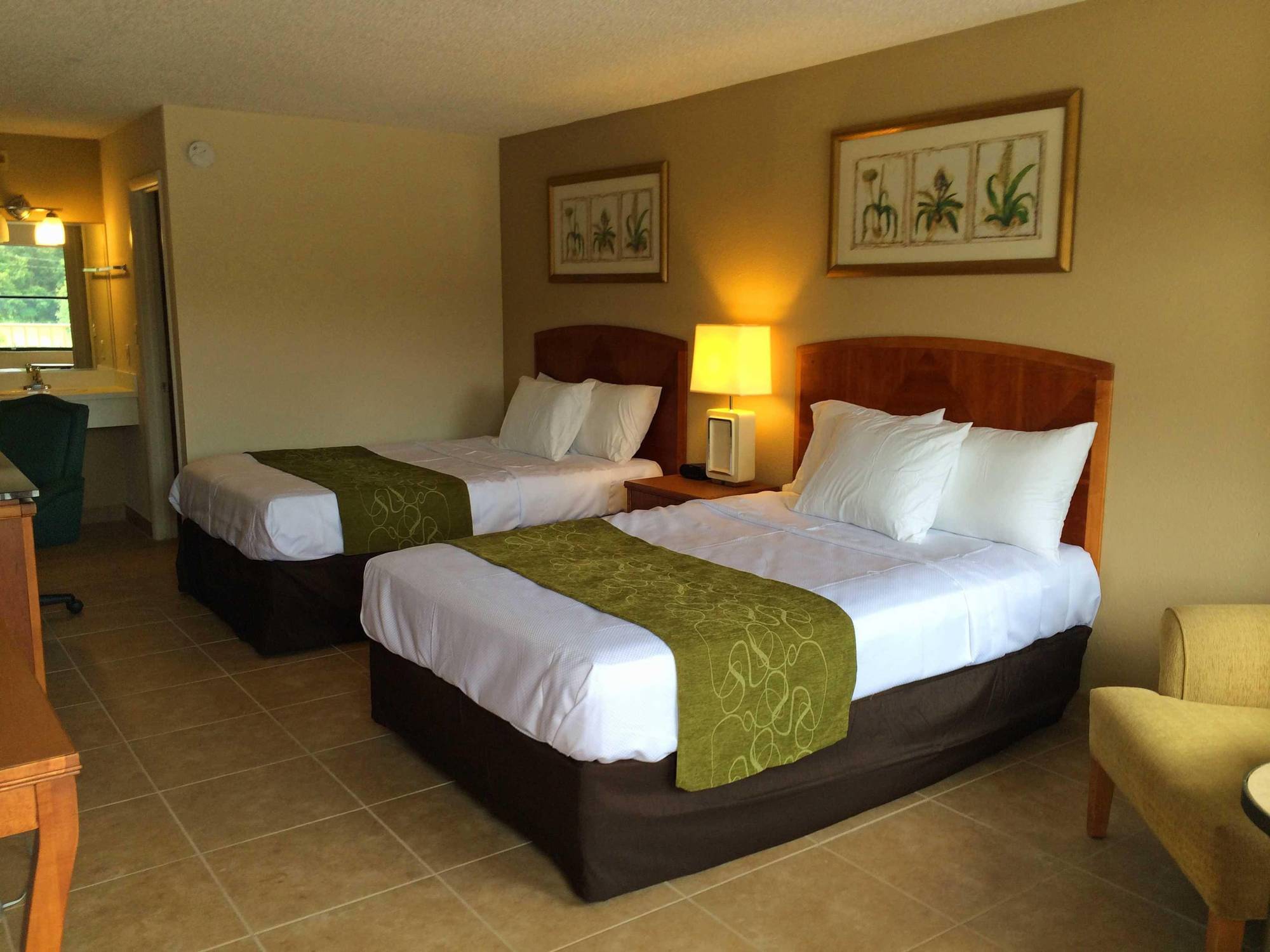 Hotel Seasons Florida