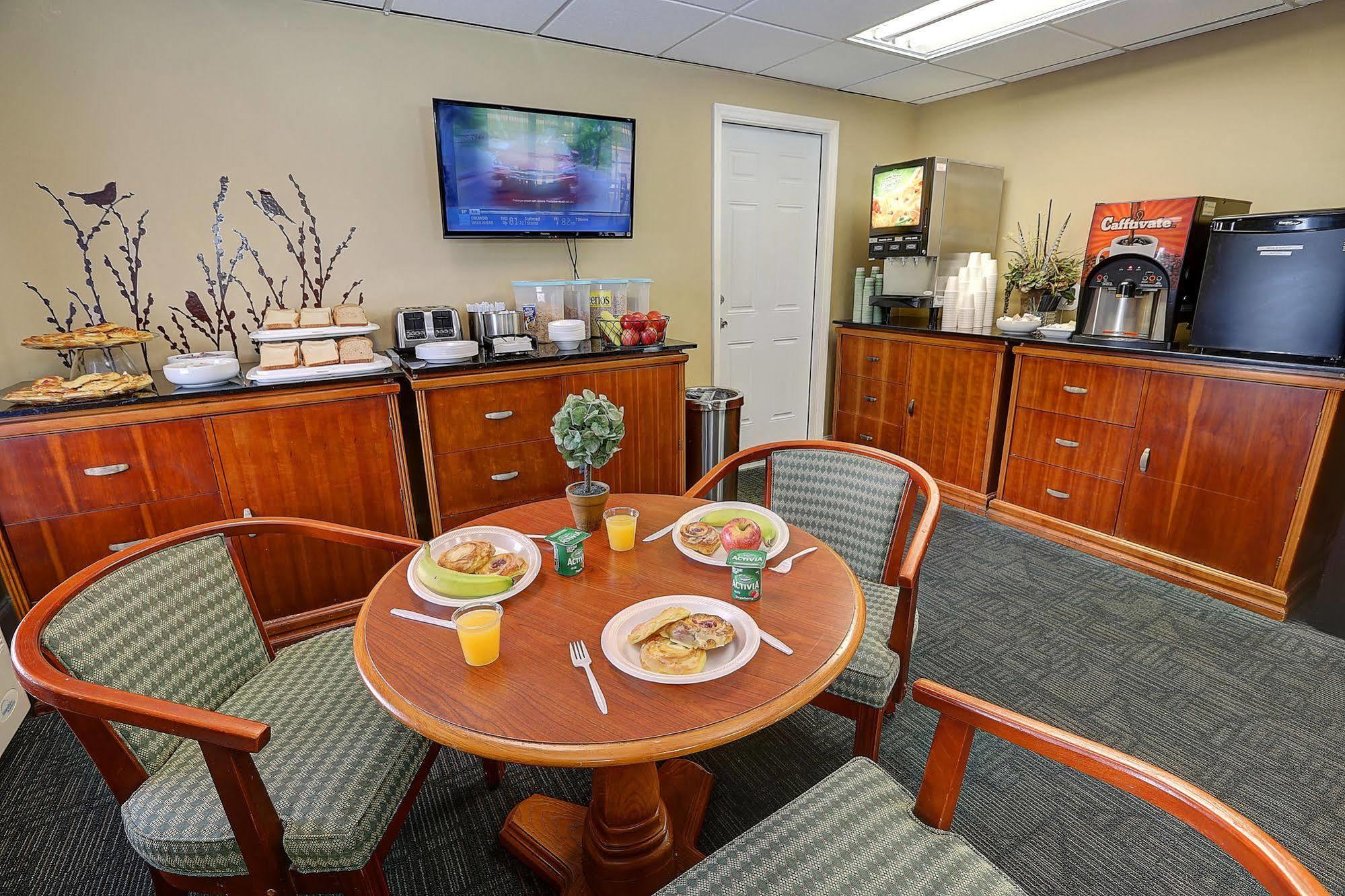 Hotel Seasons Florida Kissimmee