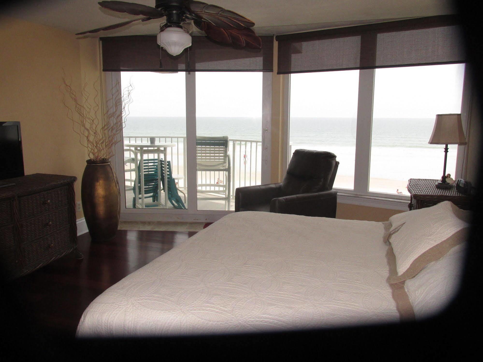 Aparthotel Shores Club