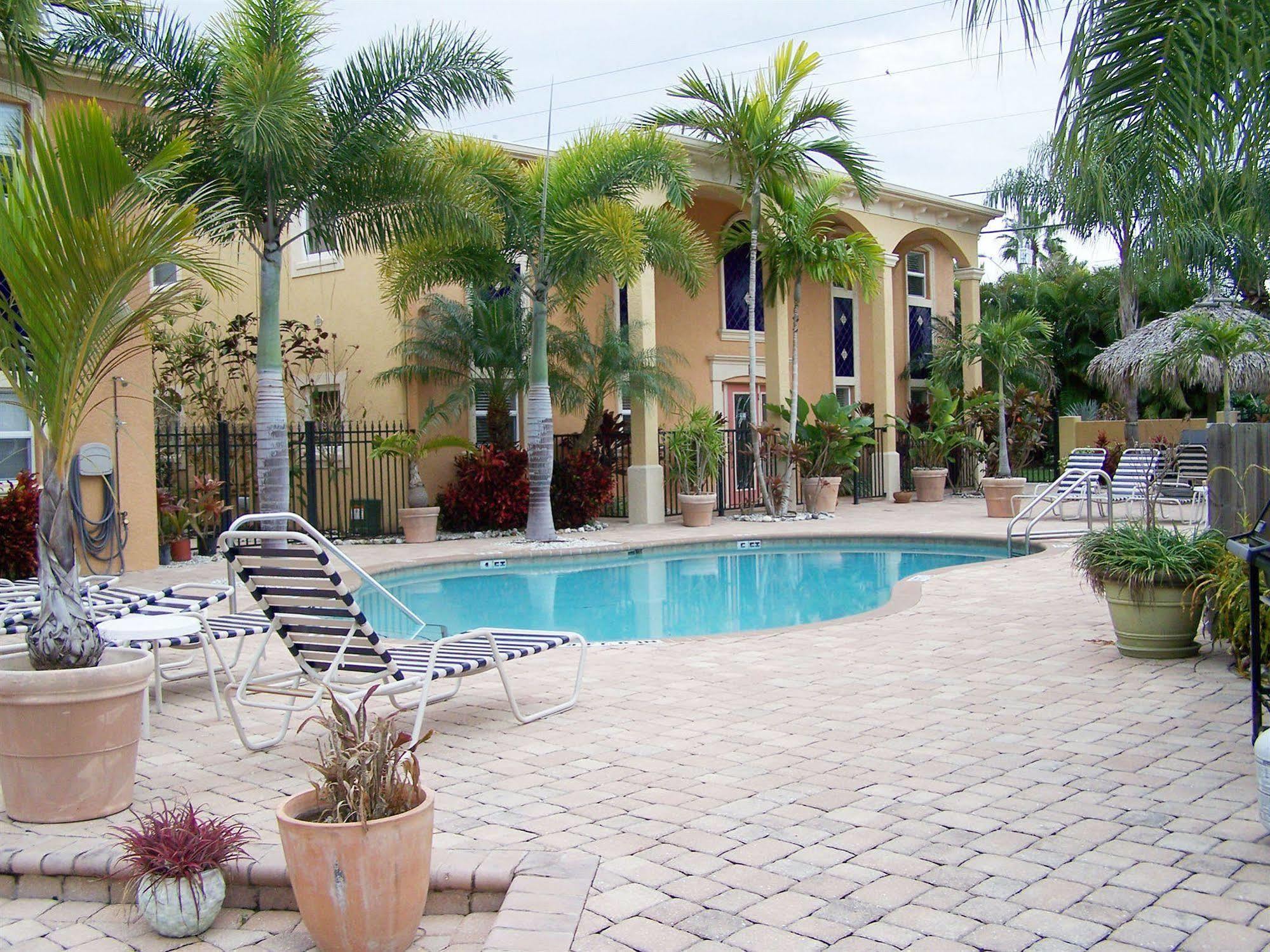 Coconut Villas