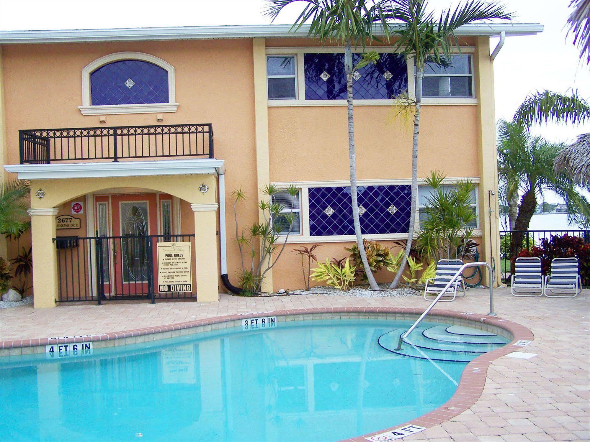 Coconut Villas Aparthotel 2*