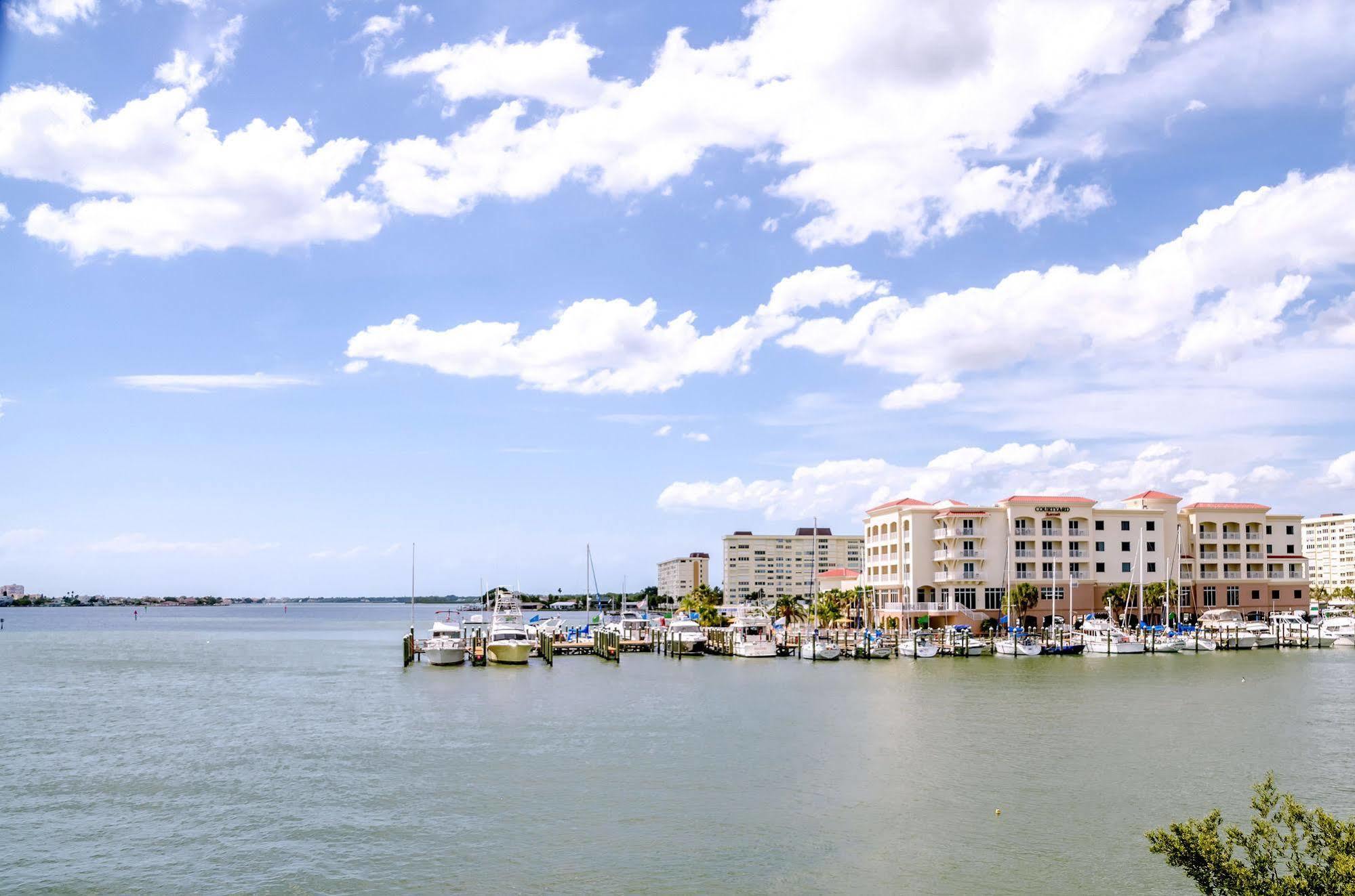 Courtyard By Marriott St. Petersburg Clearwater/madeira Madeira Beach