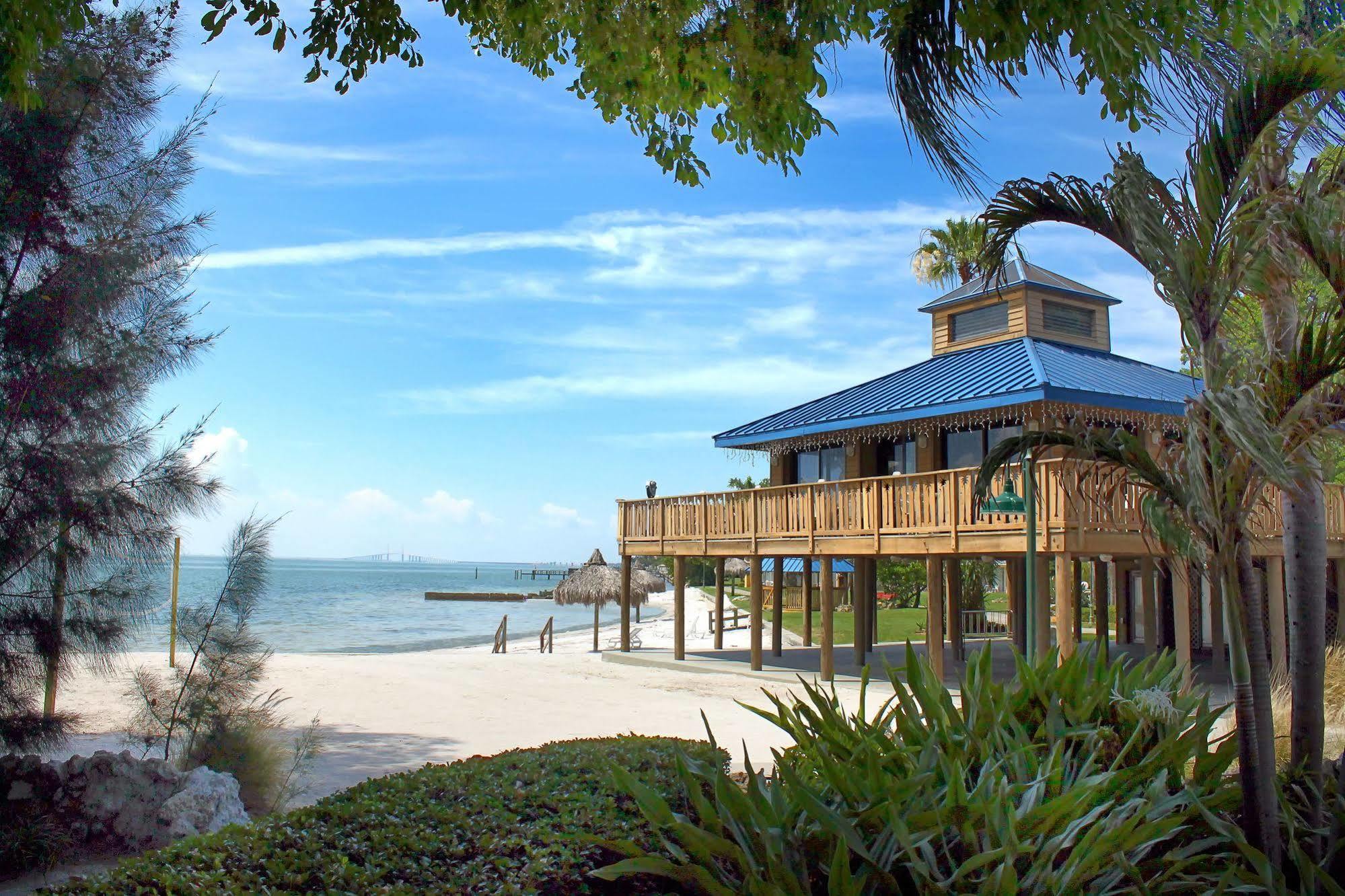 Magnuson Marina Cove Hotel
