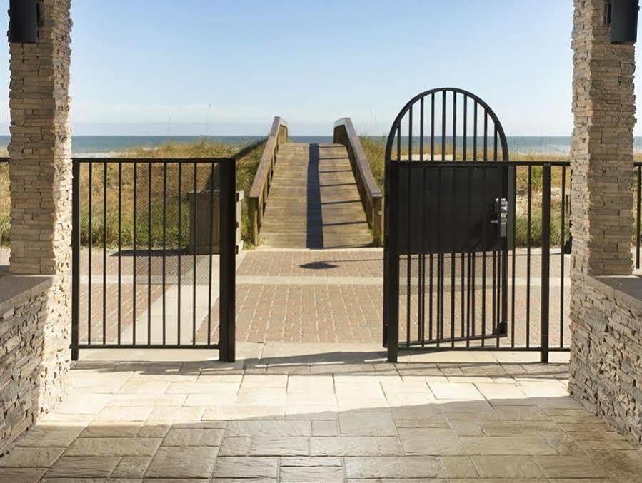 Four Points By Sheraton Jacksonville Beachfront Hotel 3*