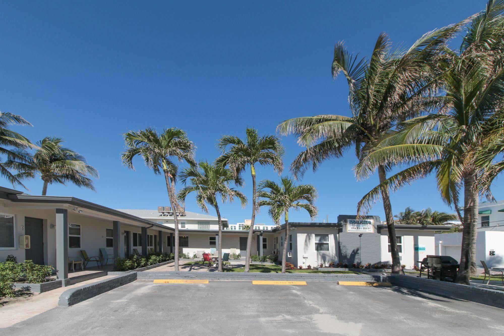 The Dolphin Motel