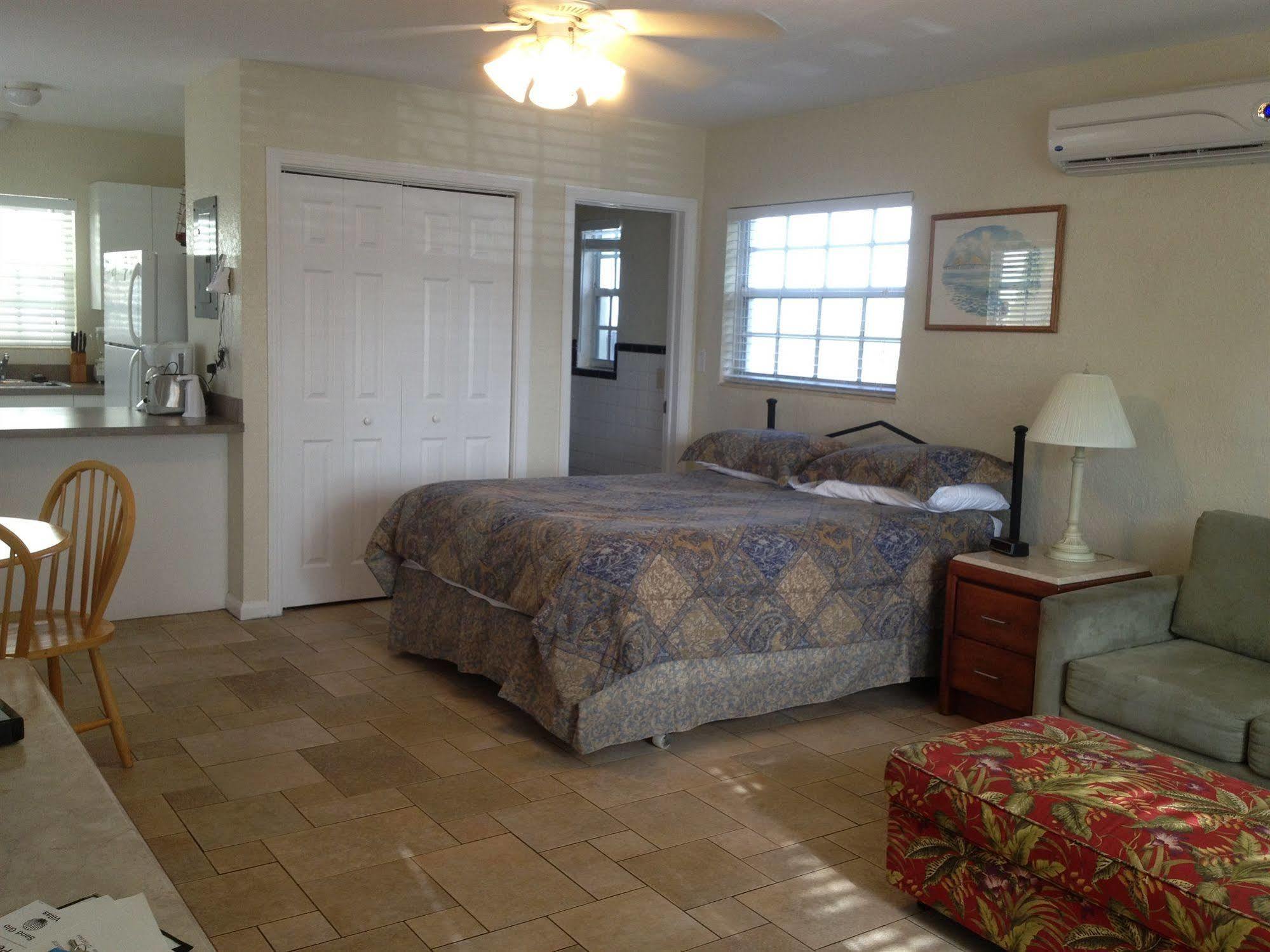 Villa Sand Glo Villas Indian Rocks Beach